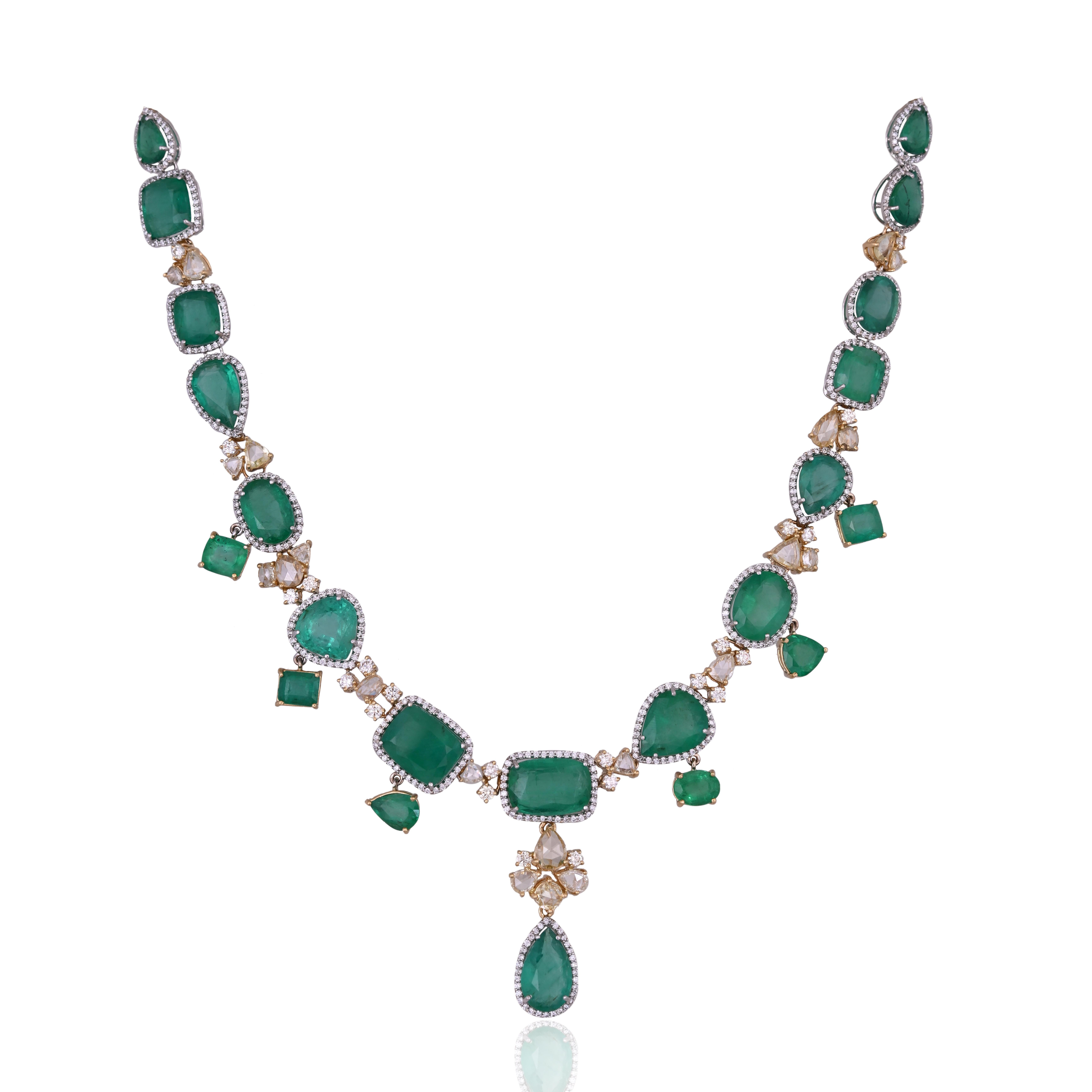 Modern 84.76 carats, Zambian Emeralds & Yellow Rose Cut Diamonds Necklace & Earrings For Sale