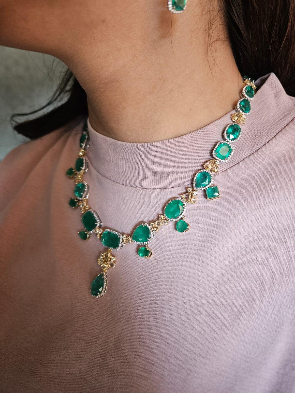 84.76 carats, Zambian Emeralds & Yellow Rose Cut Diamonds Necklace & Earrings For Sale 1