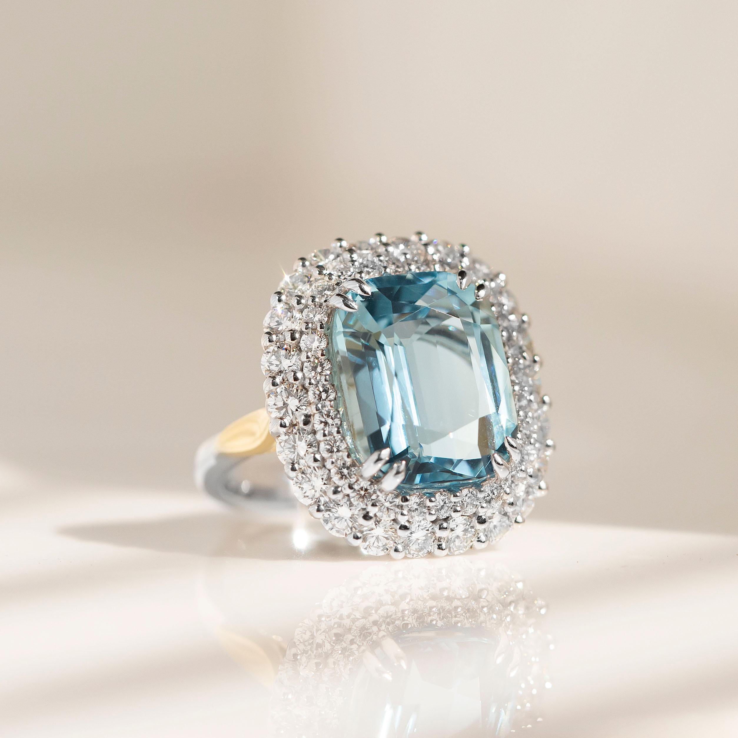 Women's or Men's 8.47ct Aquamarine & Diamond Ring - A Gerard McCabe Arnia Design For Sale