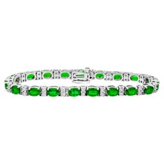 Roman Malakov 8.48 Carat Total Oval Cut Emerald & Diamond Tennis Bracelet