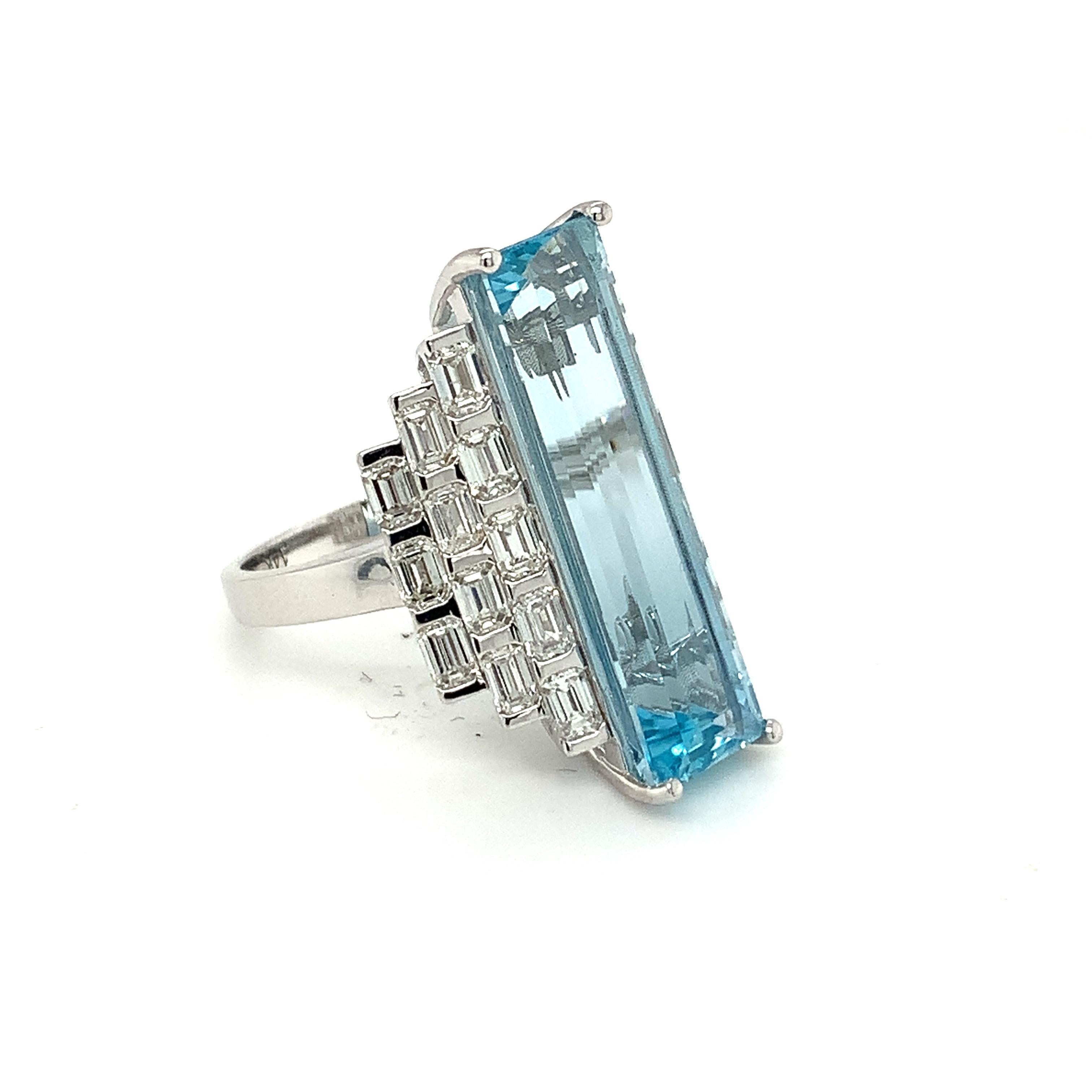 Art Deco 8.49 Carat Aquamarine Diamond White Gold Deco Ring