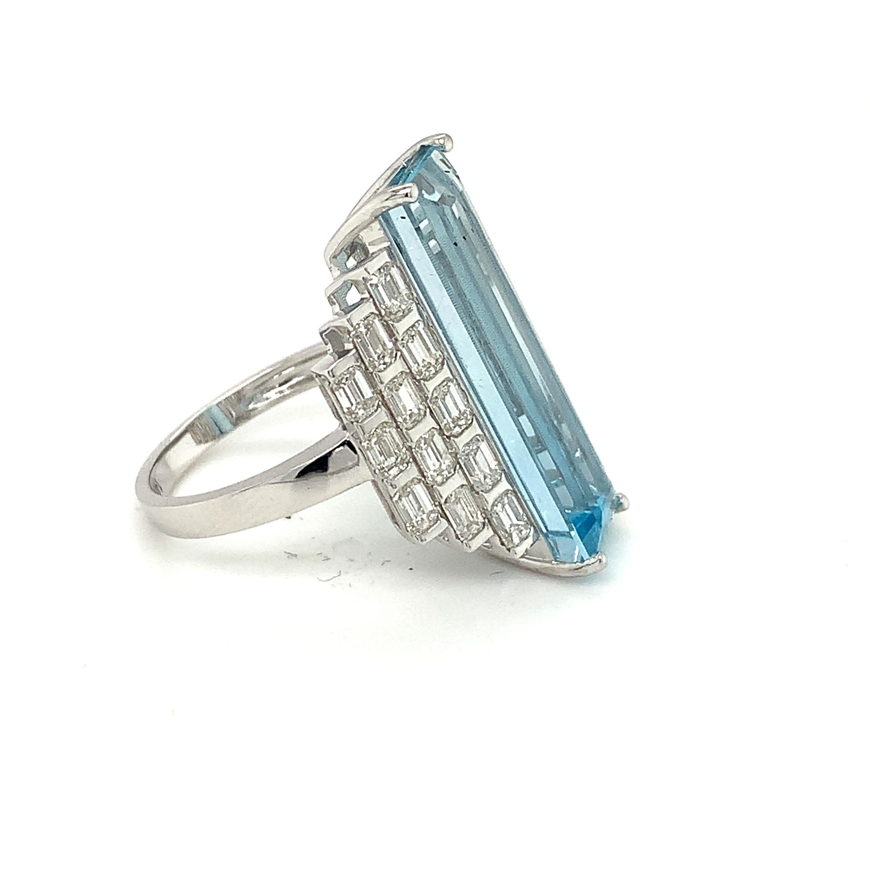 8.49 Carat Aquamarine Diamond White Gold Deco Ring In New Condition In Trumbull, CT
