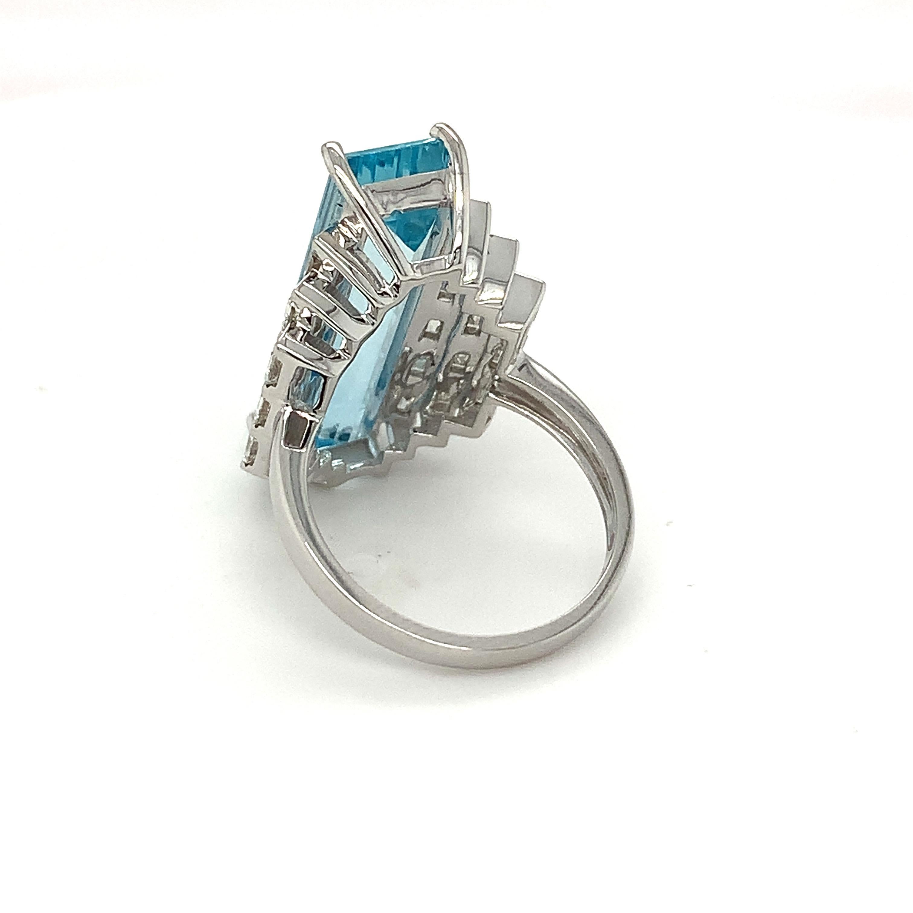 Women's 8.49 Carat Aquamarine Diamond White Gold Deco Ring