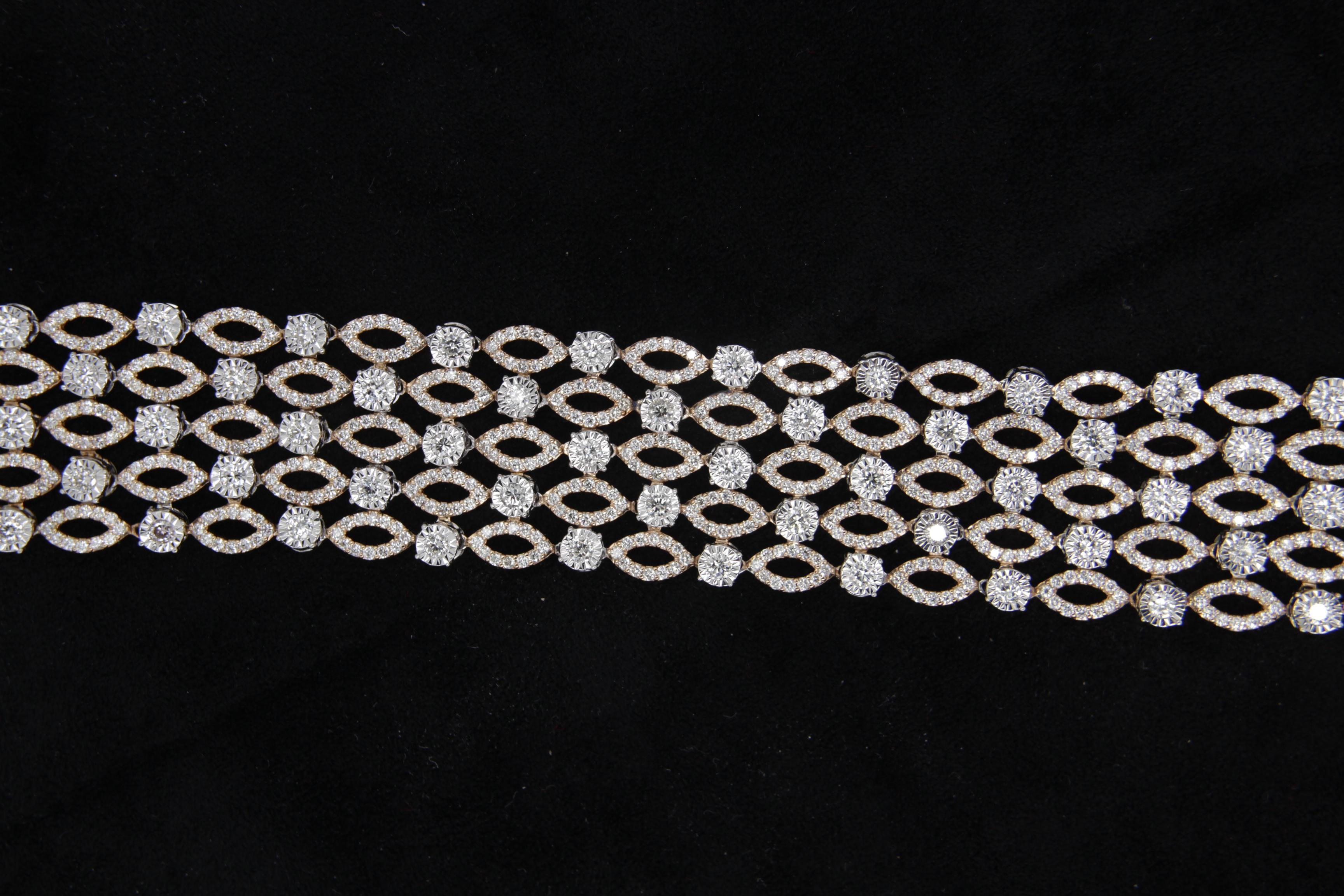 A brand new diamond bracelet in 18 karat gold. The total diamond weight is 8.49 carats and total bracelet weight is 38.36 grams.