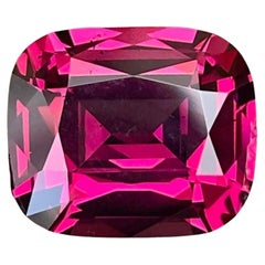 8.49 carats Loose Vibrant Pink Garnet Stone Cushion Cut Natural Tanzanian Gems