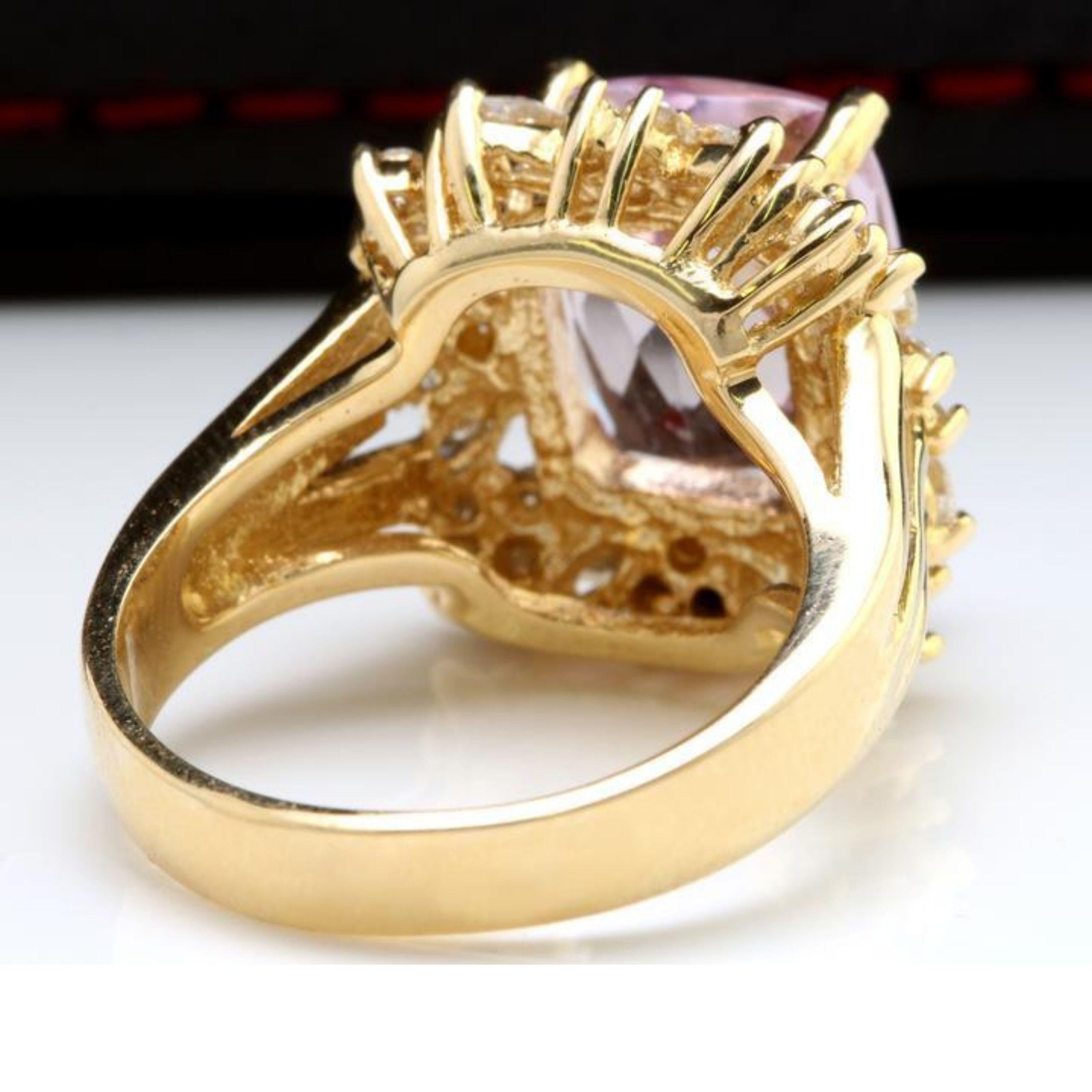 8.49 Carat Natural Kunzite and Diamond 14 Karat Solid Yellow Gold Ring In New Condition For Sale In Los Angeles, CA