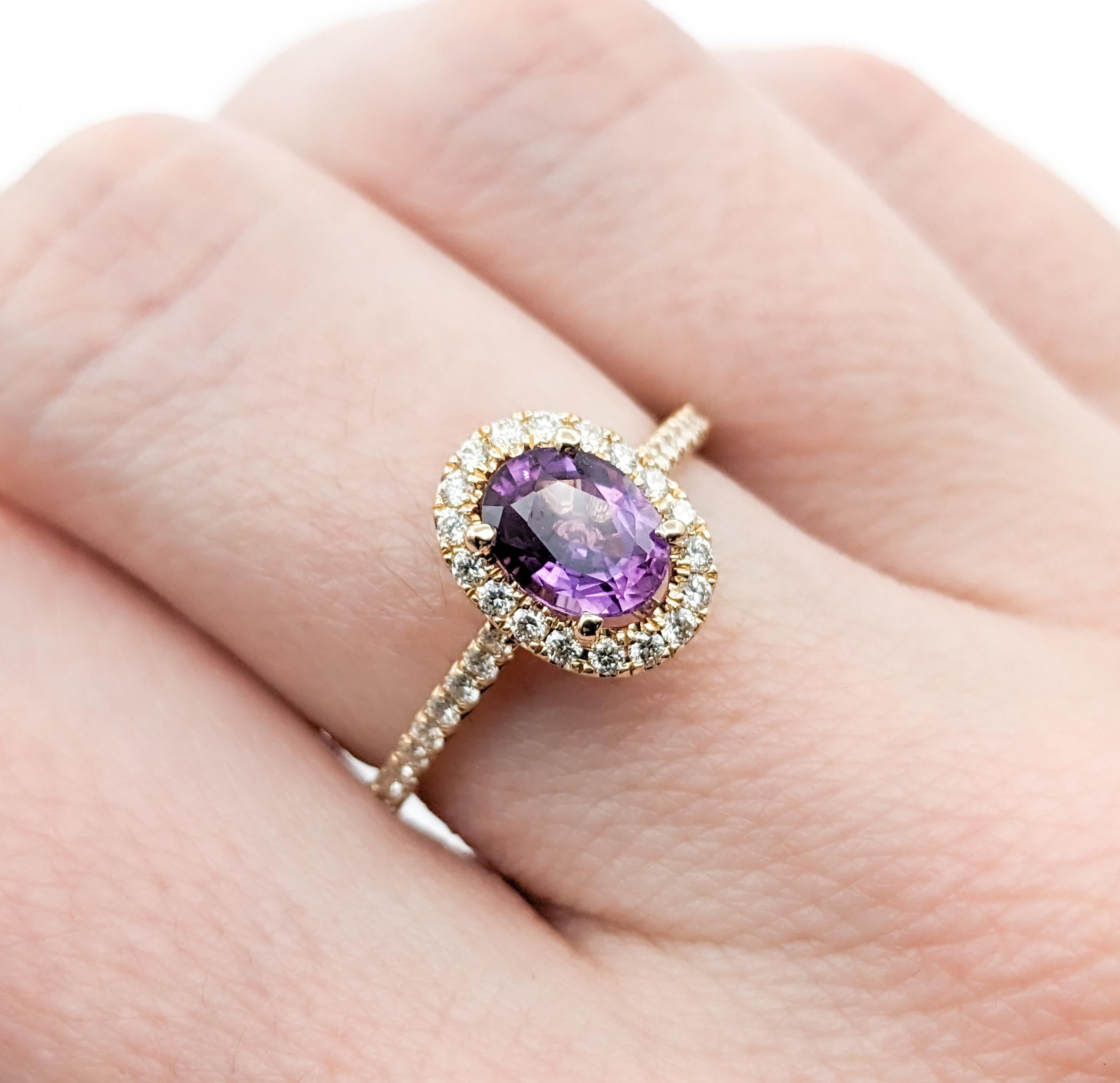 .84ct Deep Purple Spinel & Diamond Ring In Yellow Gold For Sale 1