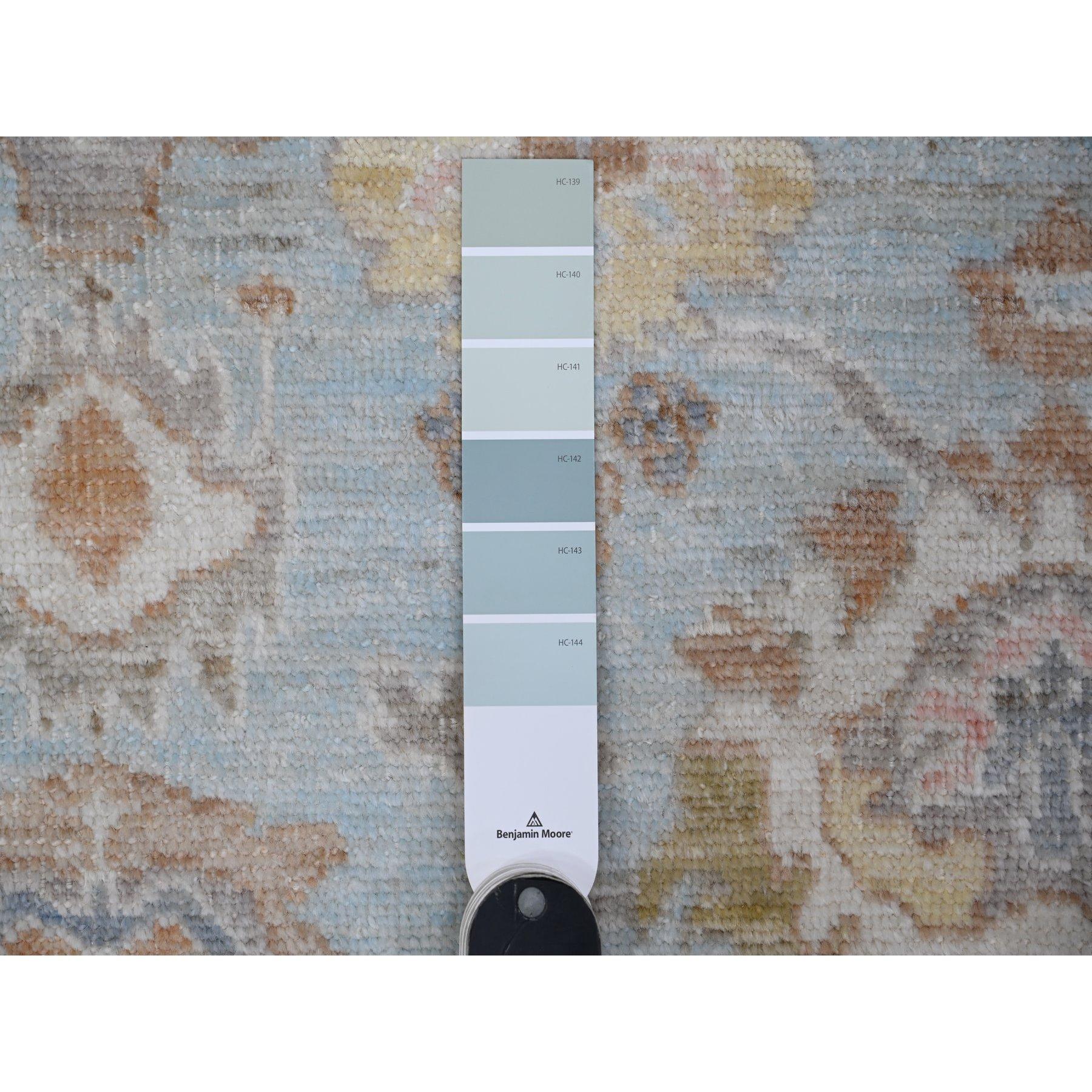 Lana Tappeto orientale Oushak blu all over Village Elements con trama in lana e angora in vendita