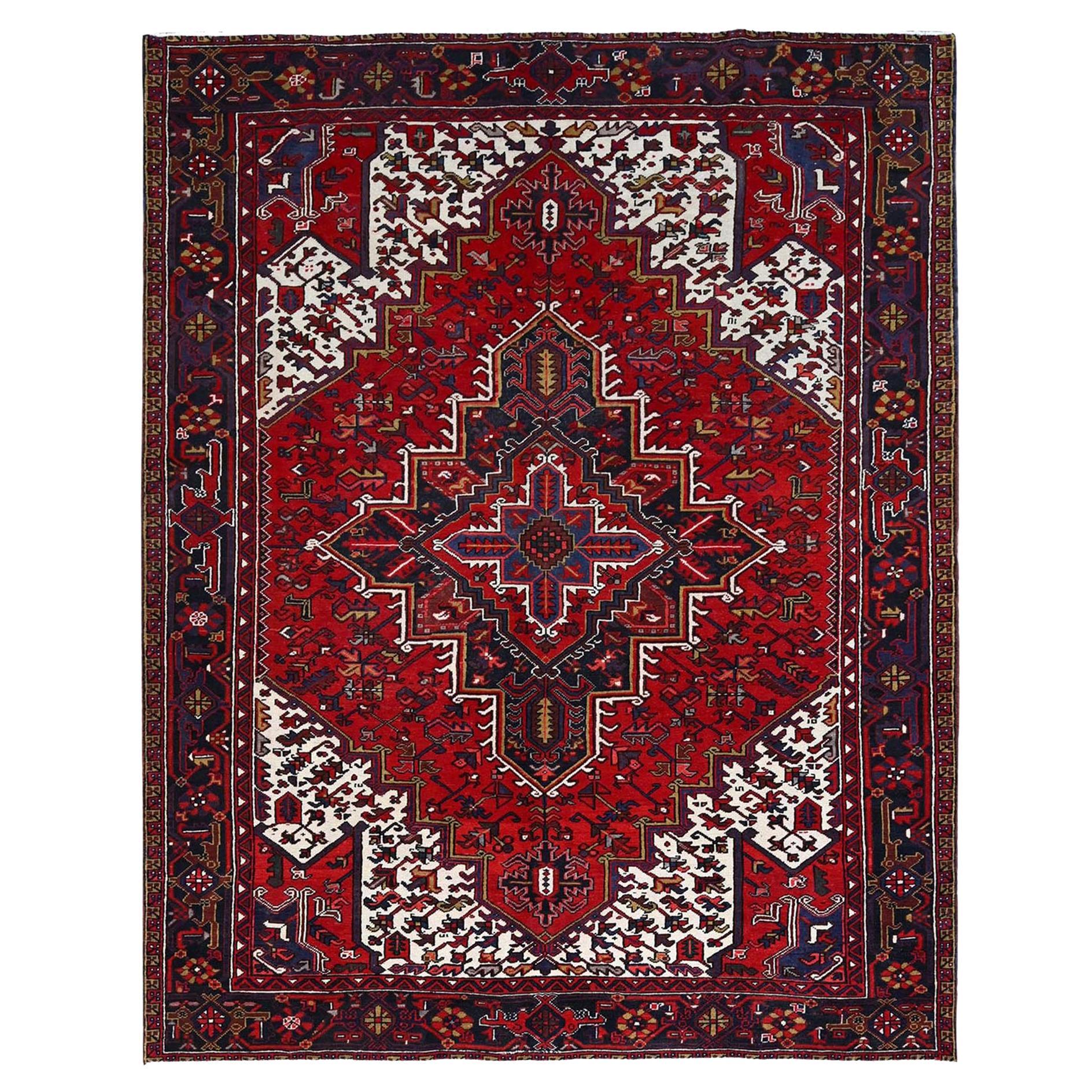 8'4"x10'7" Penn Red Hand Knotted Clean With Centre Flower Element Oriental Rug For Sale