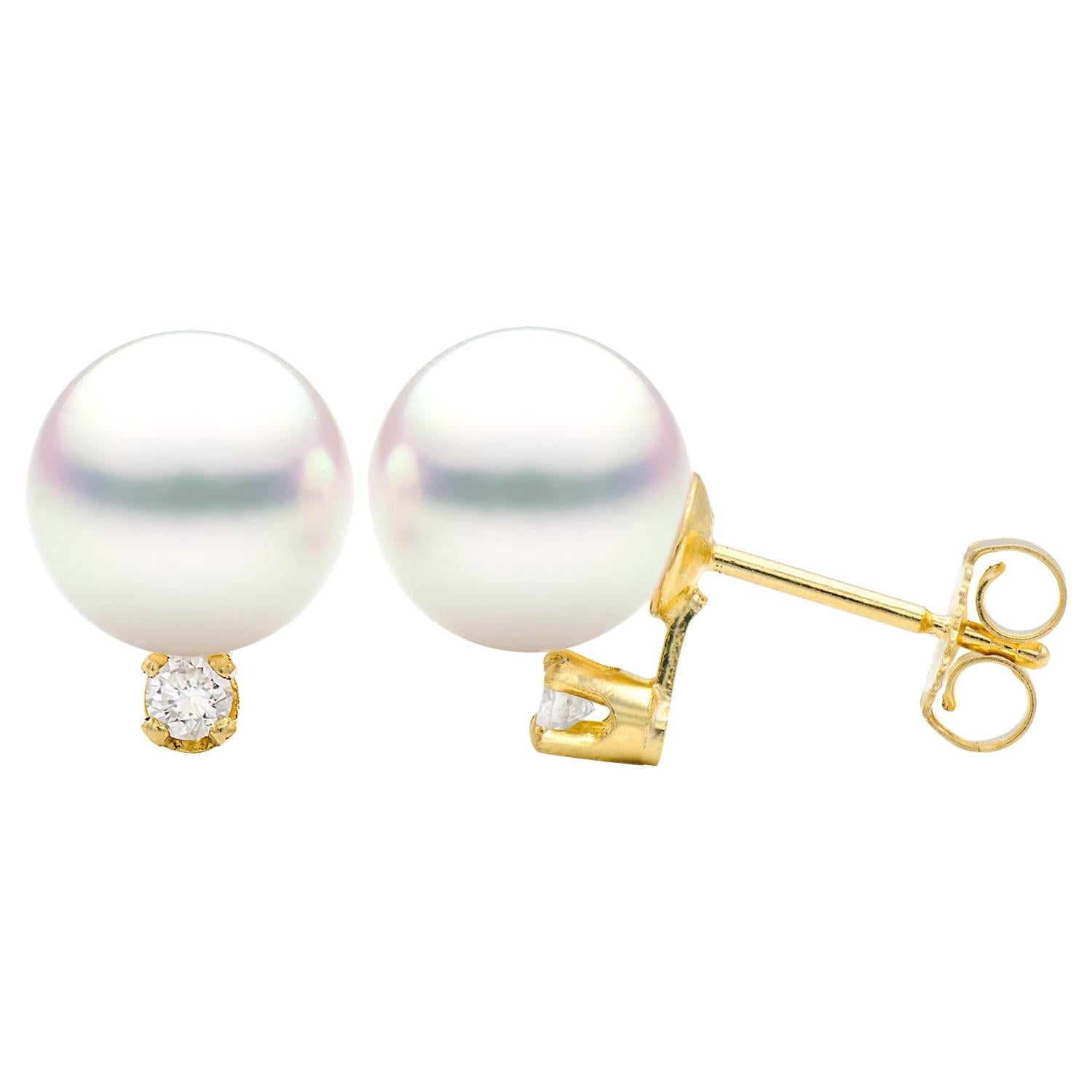 Clous d'oreilles en or jaune 14 carats avec perles de culture blanches et diamants