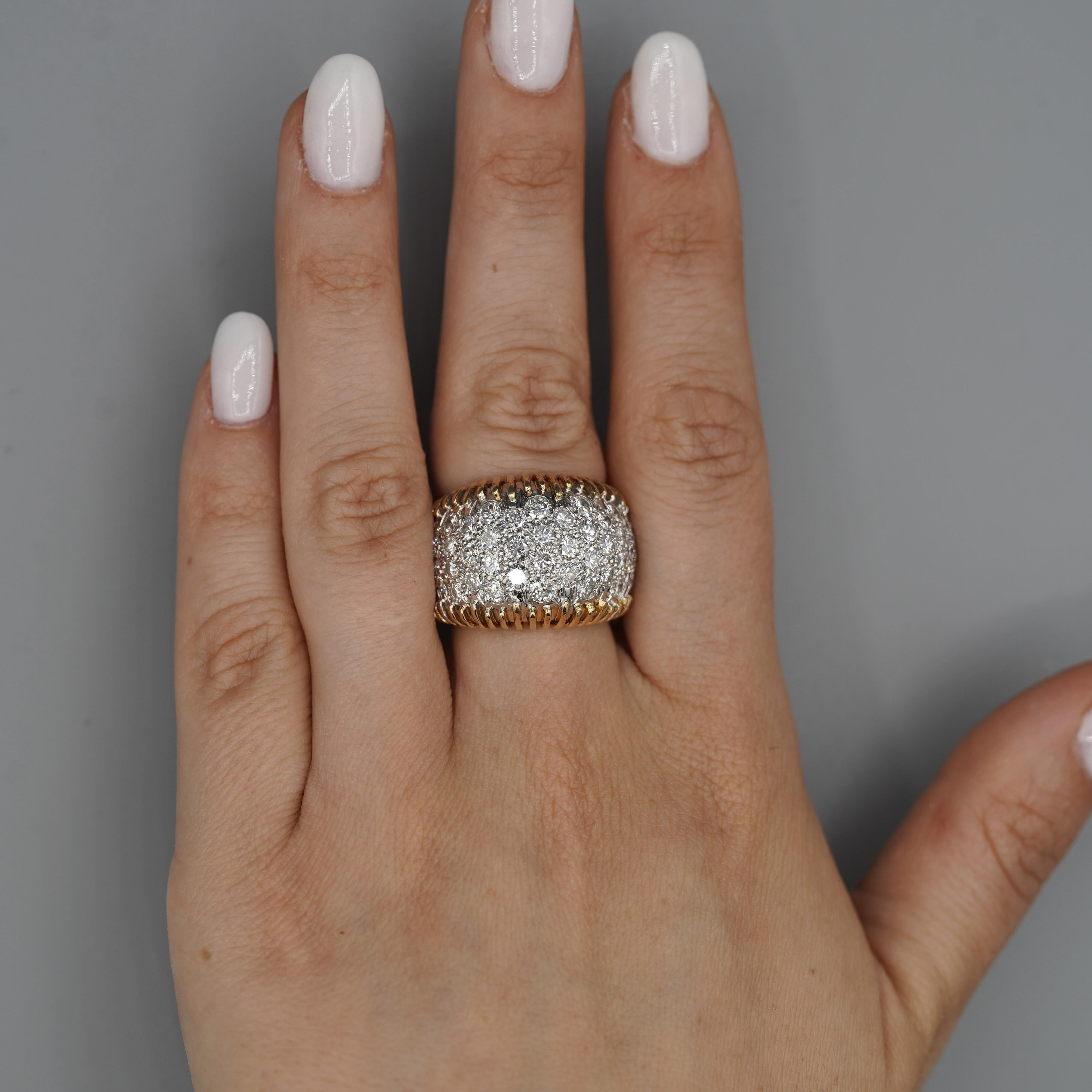 Taille brillant 8.5 Carat Diamond Pave Set 18K Gold Vintage Dome Band Ring en vente