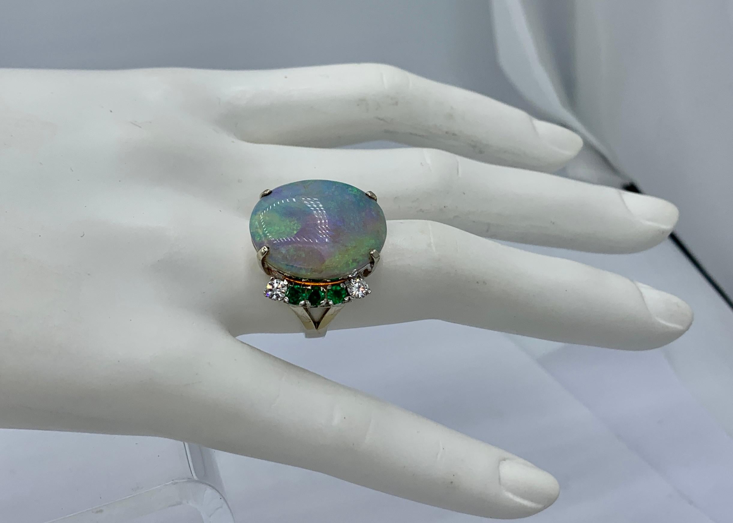 Women's 8.5 Carat Opal Emerald Diamond Ring 14 Karat Gold Cocktail Retro Antique Ring For Sale