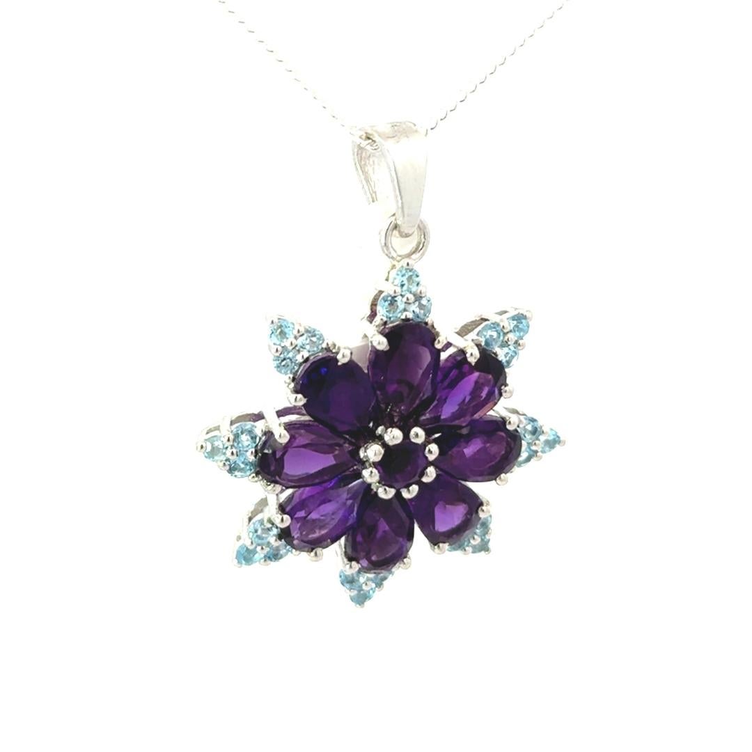 8.5 Carat Starburst Amethyst Blue Topaz Silver Pendant Jewelry for Mom Gift In New Condition For Sale In New York, NY