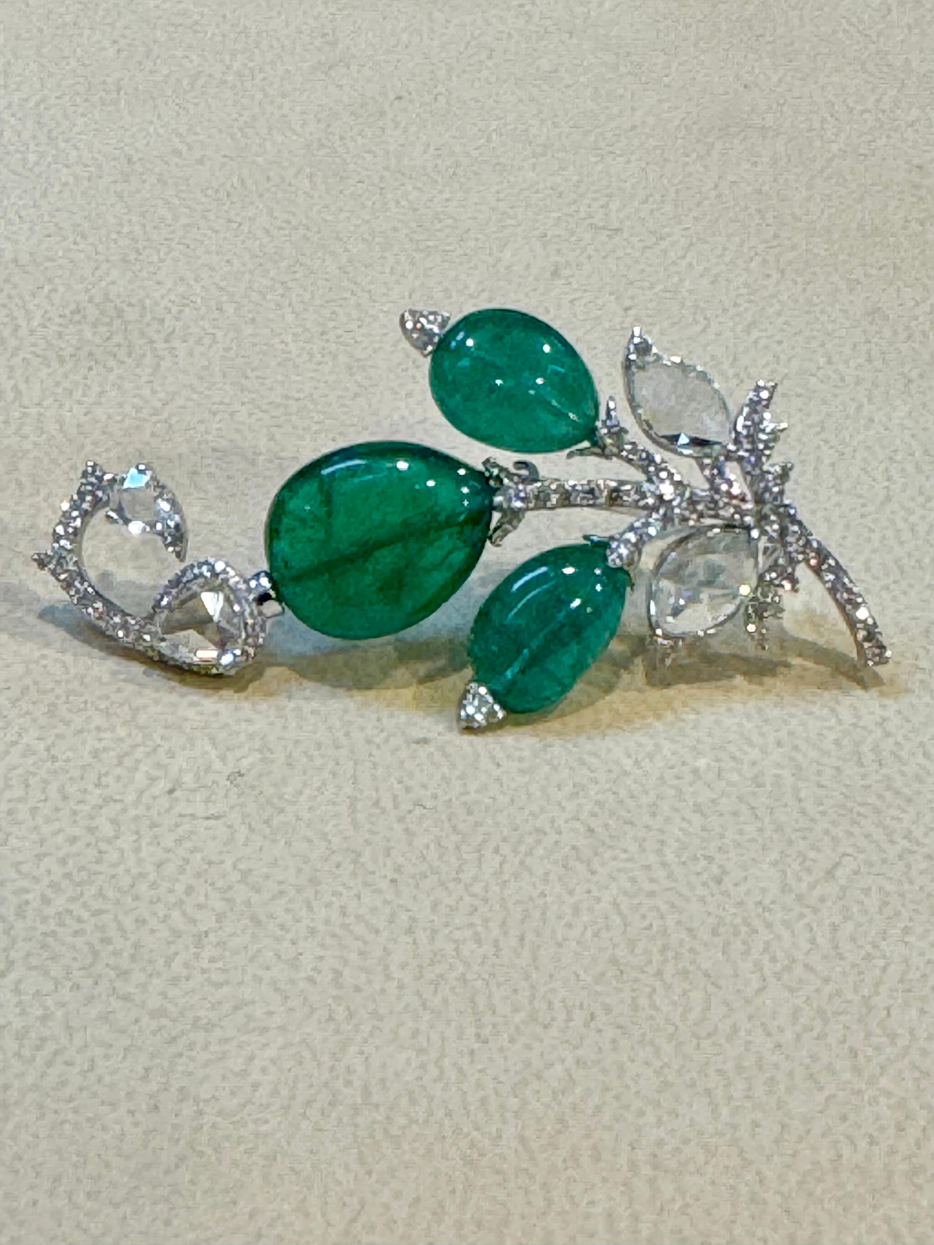 8.5 Ct Natural Oval Emerald Bead & 4 Ct Rose cut Diamond Brooch /Pin 18 Kt Gold For Sale 11