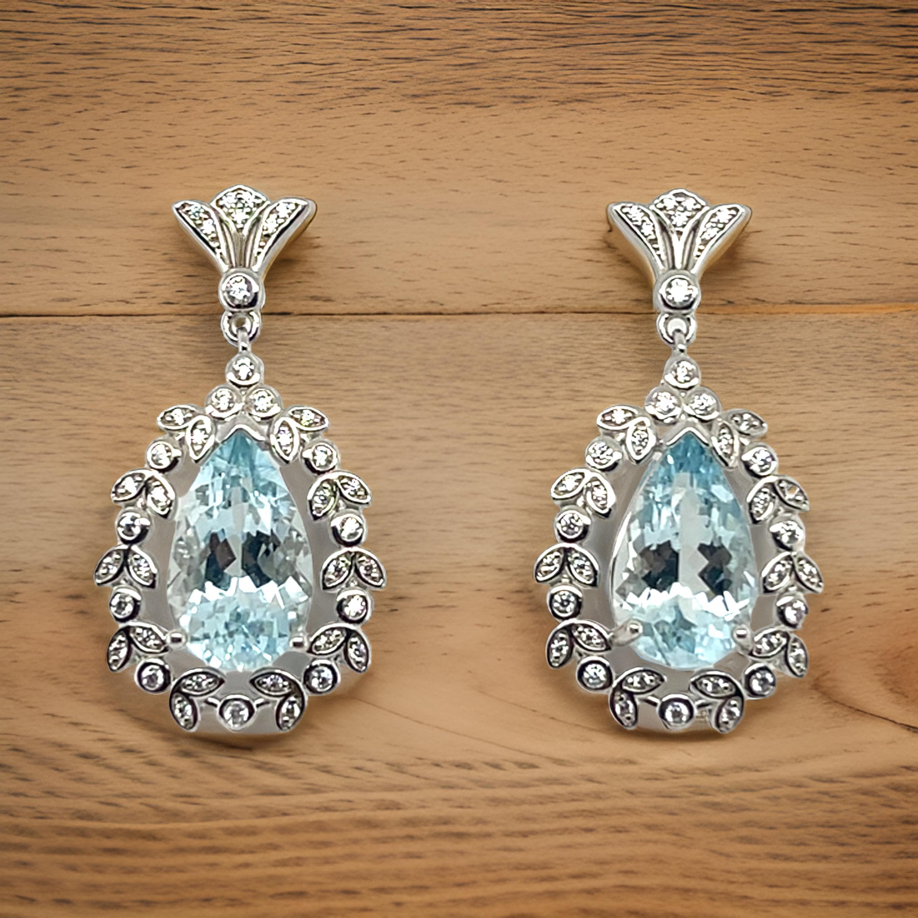 Art Déco Orecchini con acquamarina naturale e zircone bianco in A. Silver 8,50 carati in vendita
