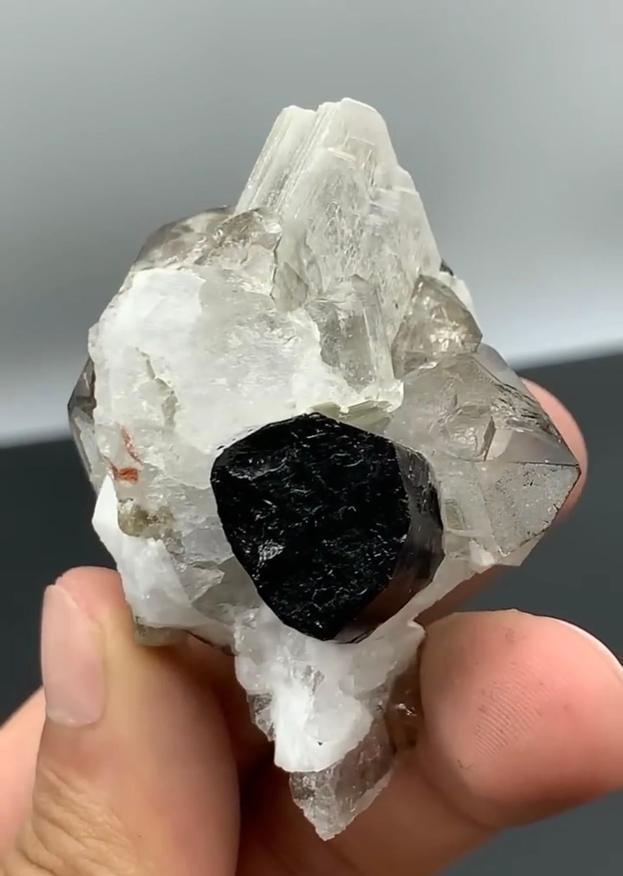 Contemporary 85 Grams Double Terminated Smoky Quartz With Muscovite From Pakistan For Sale