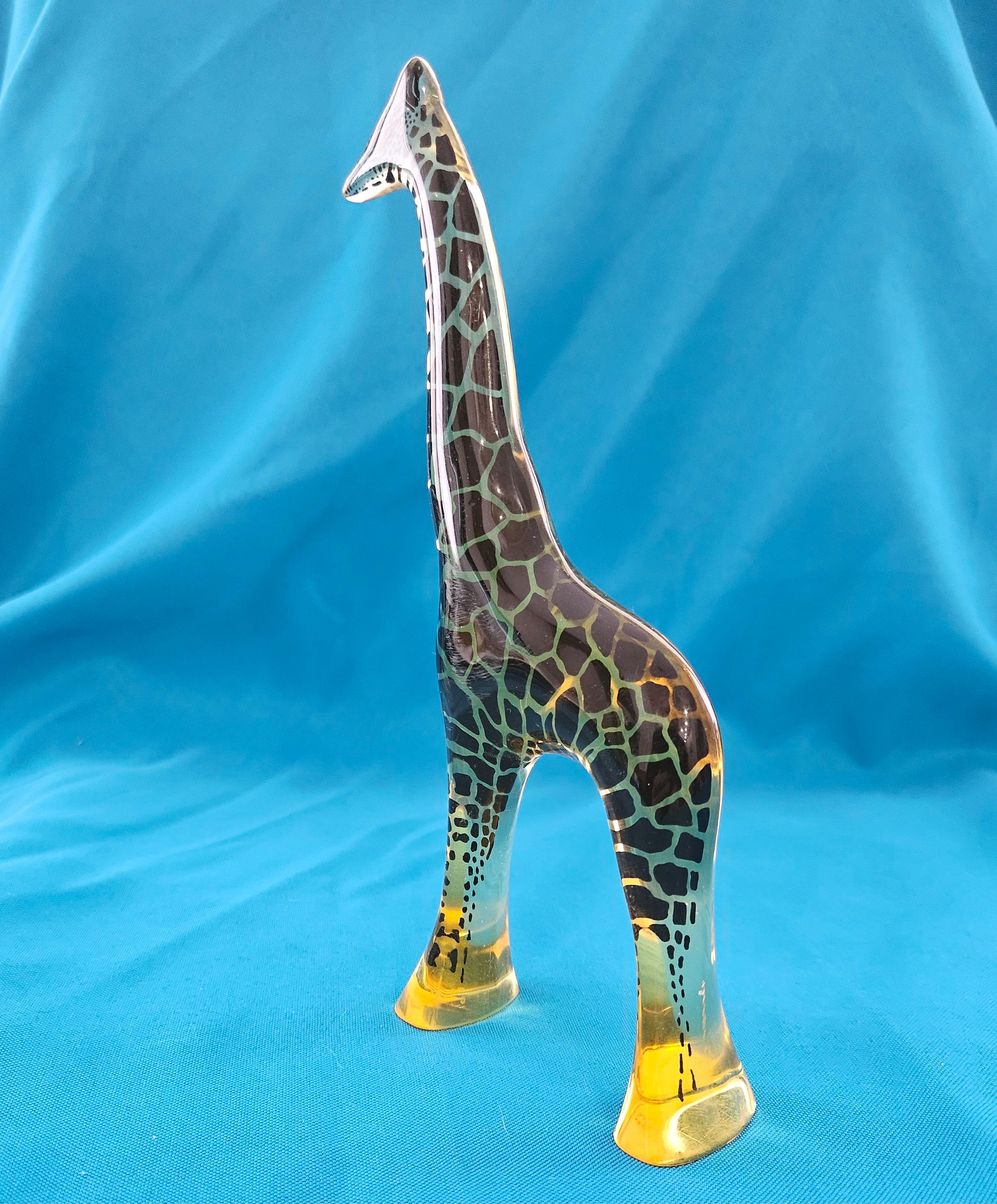 20th Century 8.5 Inch Abraham Palatnik Lucite Giraffe Sculpture - Op Art For Sale