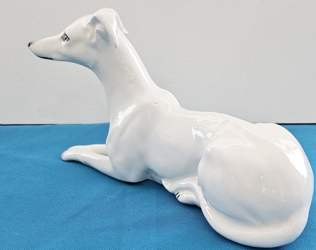 Levriero bianco in porcellana o ceramica da 8,5 pollici / Whiting in vendita in vendita 2