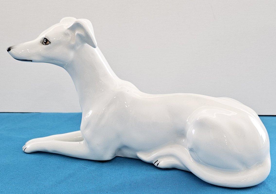 Levriero bianco in porcellana o ceramica da 8,5 pollici / Whiting in vendita in vendita 4
