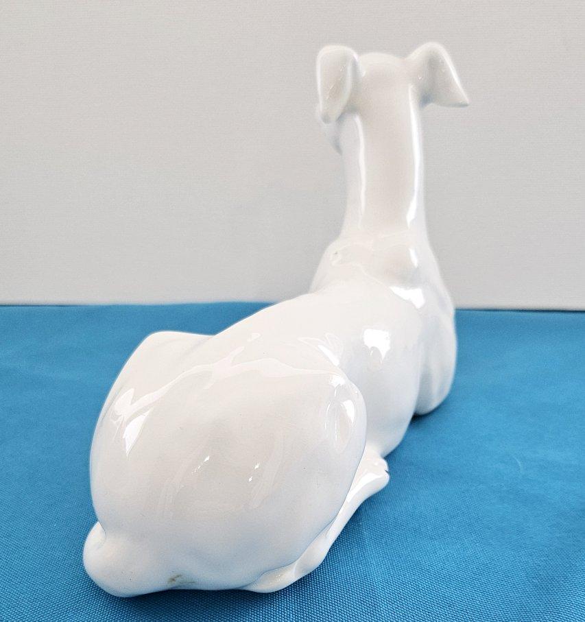 Ceramica Levriero bianco in porcellana o ceramica da 8,5 pollici / Whiting in vendita in vendita