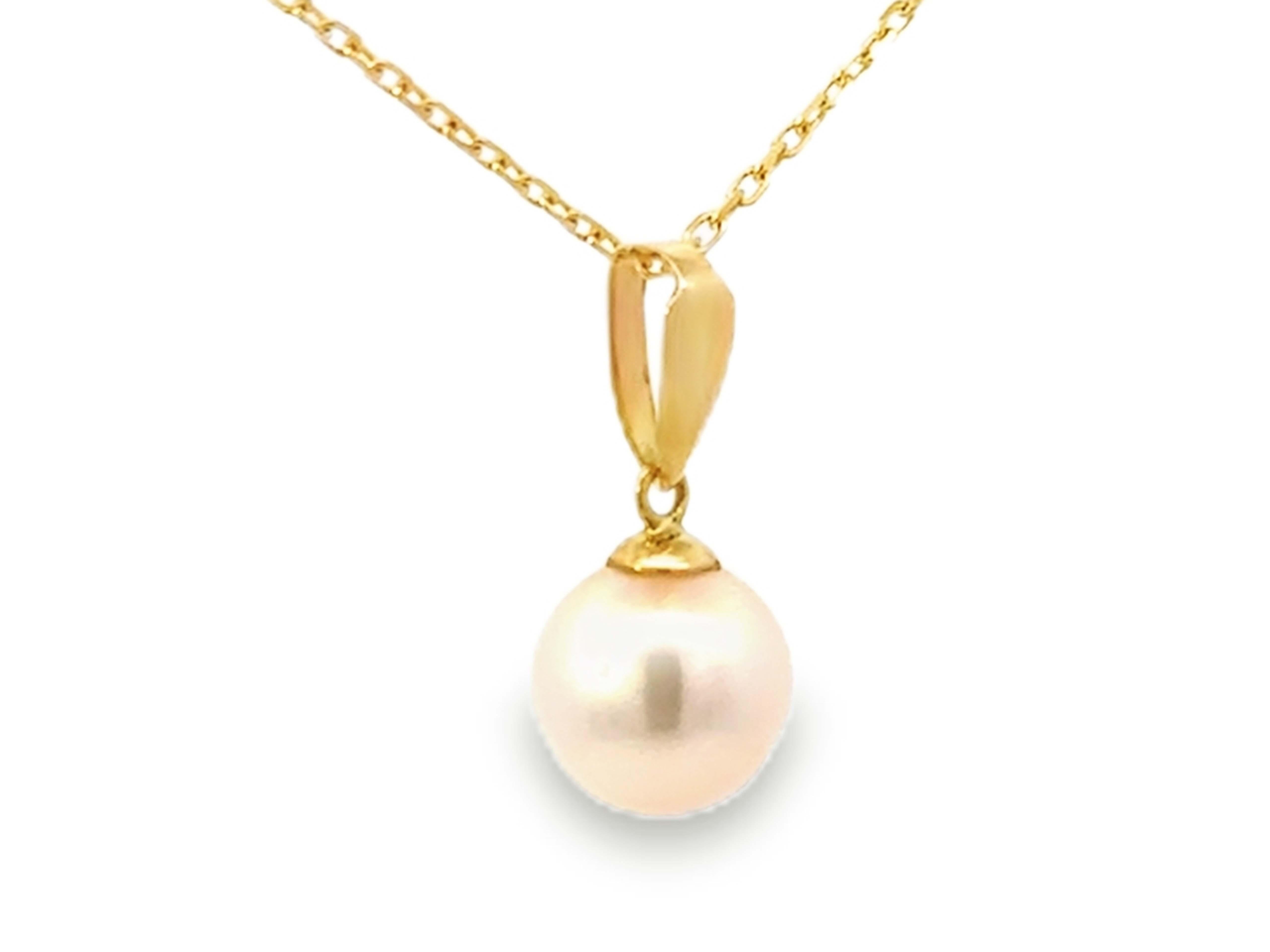 Moderne Pendentif en perles Akoya blanches de 8,5 m sur chaîne à maillons de 16 pouces en vente