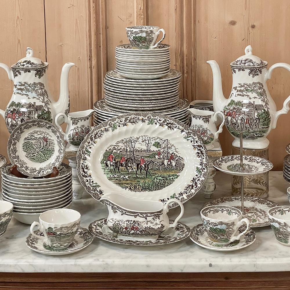 Ensemble de 85 pièces de vaisselle ancienne du Staffordshire en vente 8