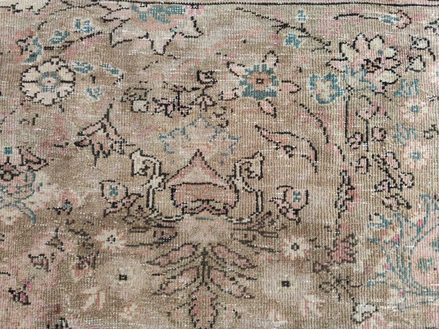 8.5x11 Ft Vintage Handmade Floral Pattern Turkish Wool Area Rug in Tawny Brown 5