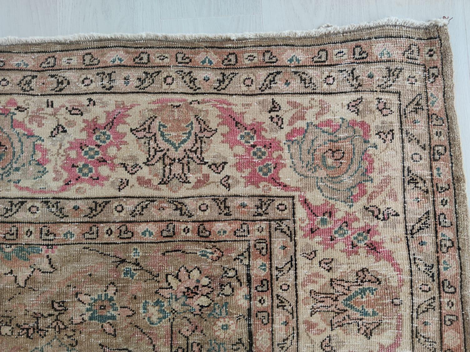 Oushak 8.5x11 Ft Vintage Handmade Floral Pattern Turkish Wool Area Rug in Tawny Brown