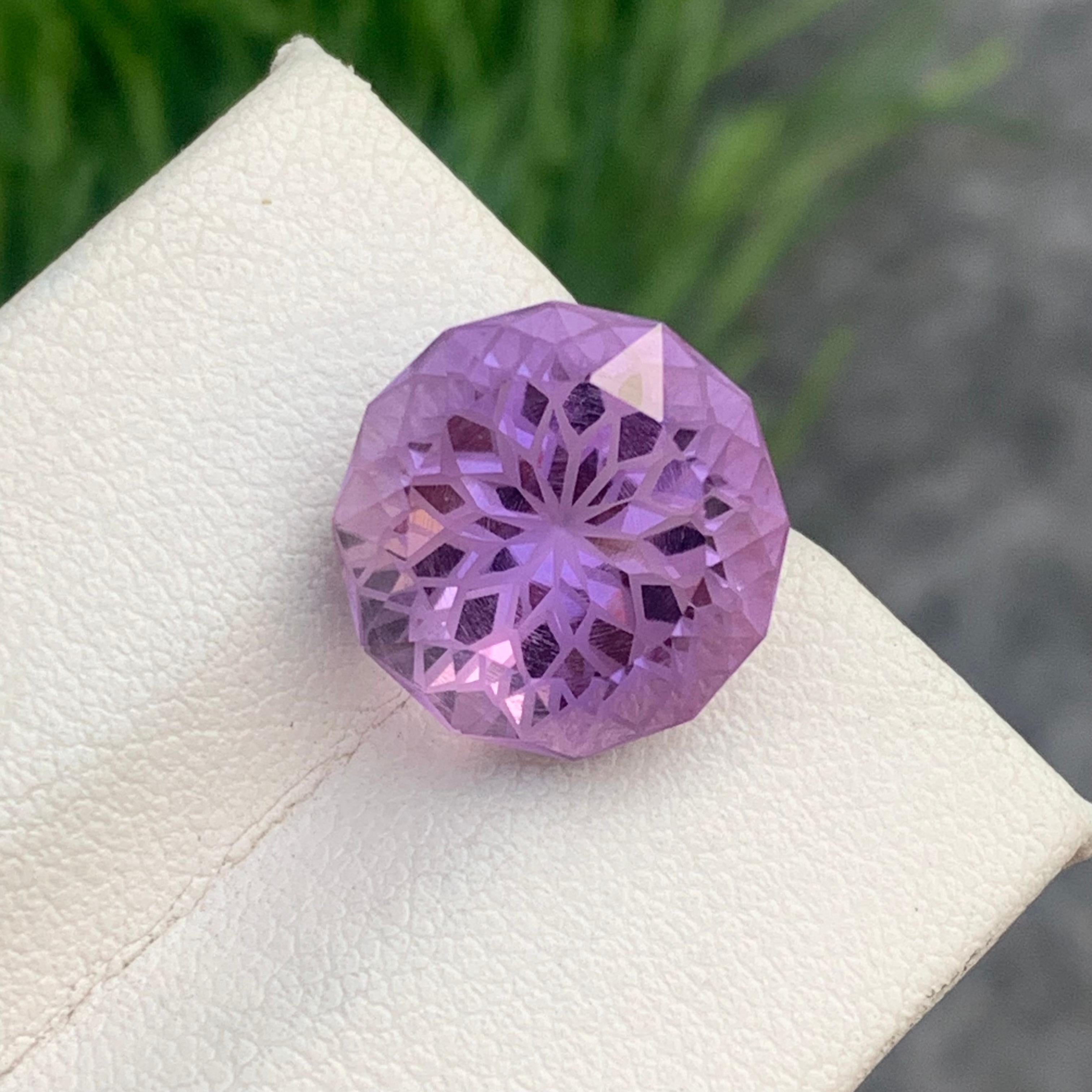 8.50 Carat Gorgeous Natural Loose Round Flower Cut Amethyst Ring Gem from Brazil For Sale 5