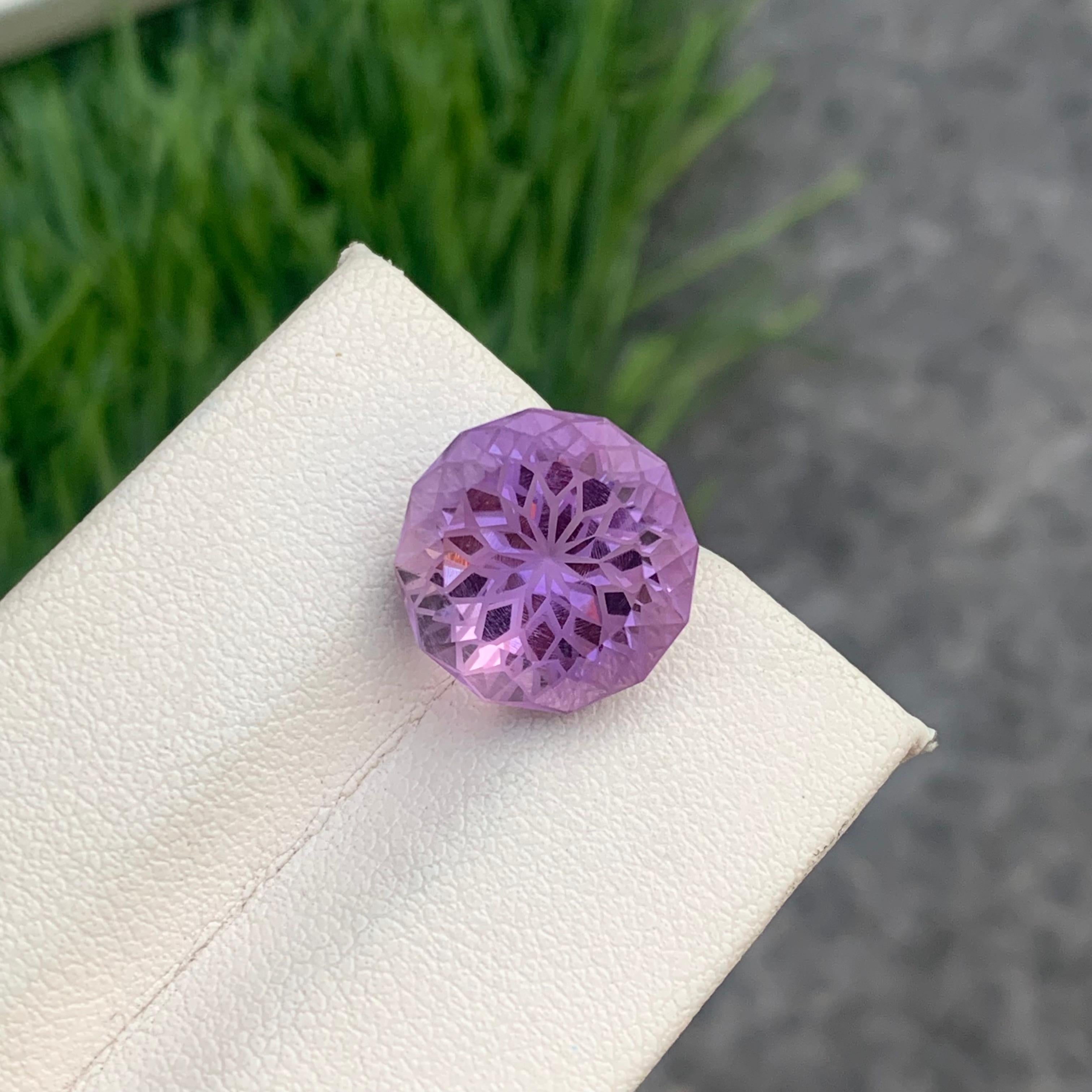 8.50 Carat Gorgeous Natural Loose Round Flower Cut Amethyst Ring Gem from Brazil For Sale 6