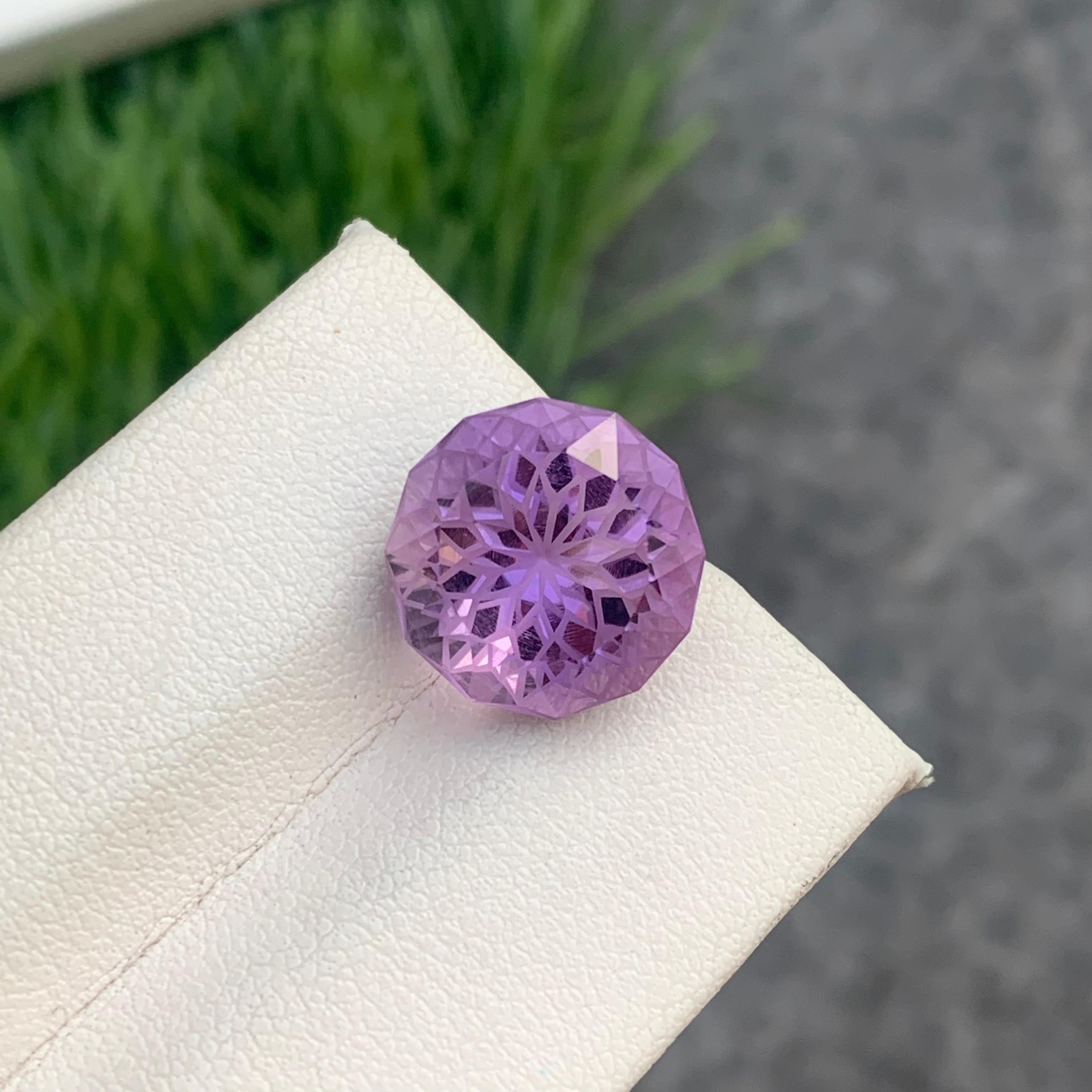 8.50 Carat Gorgeous Natural Loose Round Flower Cut Amethyst Ring Gem from Brazil For Sale 1