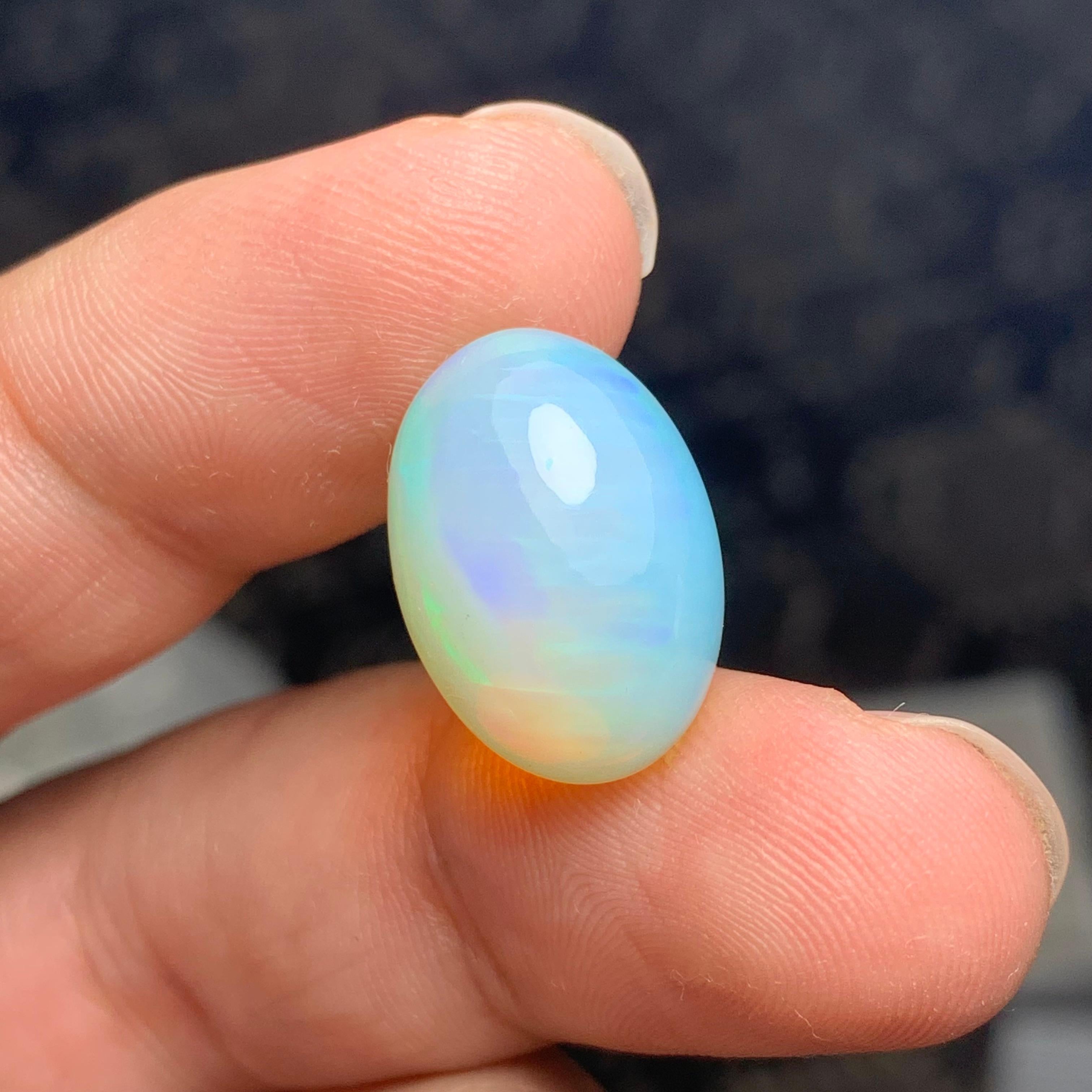 Opale sfuso cabochon

Peso: 8,50 carati
Dimensioni: 18,4 x 12,9 x 7,3 mm
Origine: Etiopia
Trattamento: Non
Certificato: Su richiesta del cliente


L'opale è una gemma affascinante, famosa per i suoi vibranti giochi di colore, dove le mutevoli