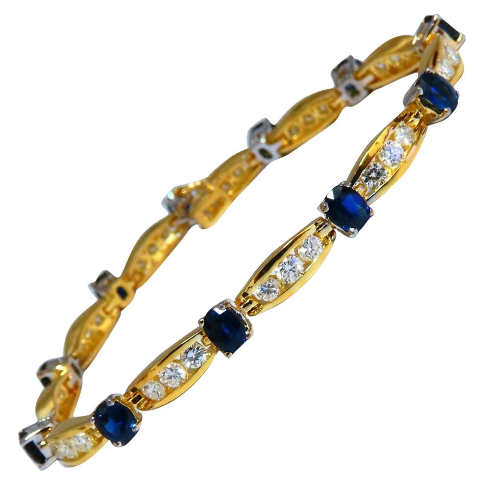 8.50 Carat Natural Vivid Royal Blue Sapphires Diamond Bracelet 14 Karat For Sale
