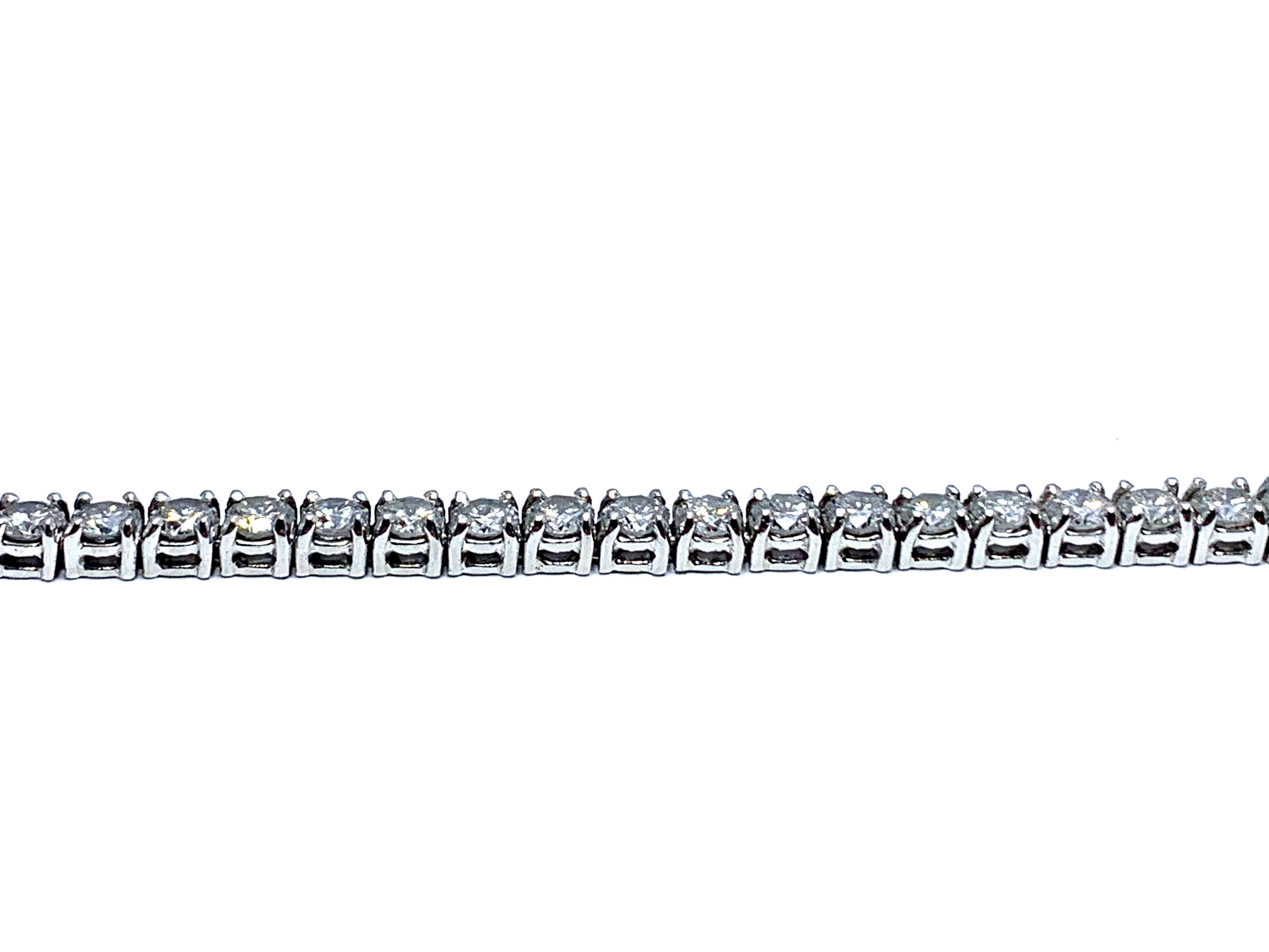 Women's or Men's 8.50 Carat Round Brilliant Diamond Platinum Straight Line Tennis Bracelet