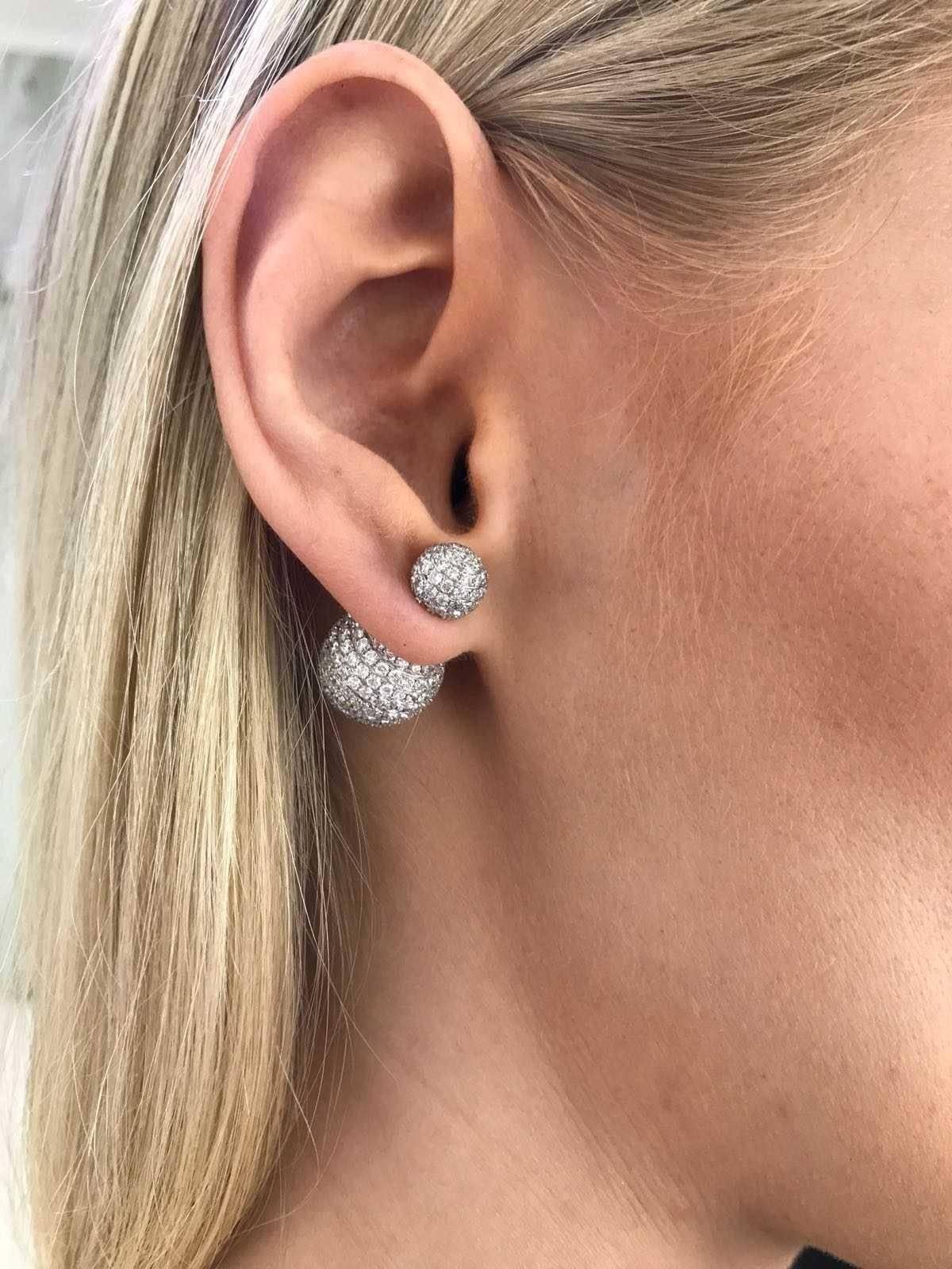 8.50 Carat Round Brilliant Micro Set 18Karat White Gold Diamond Sphere Earrings In New Condition For Sale In London, GB