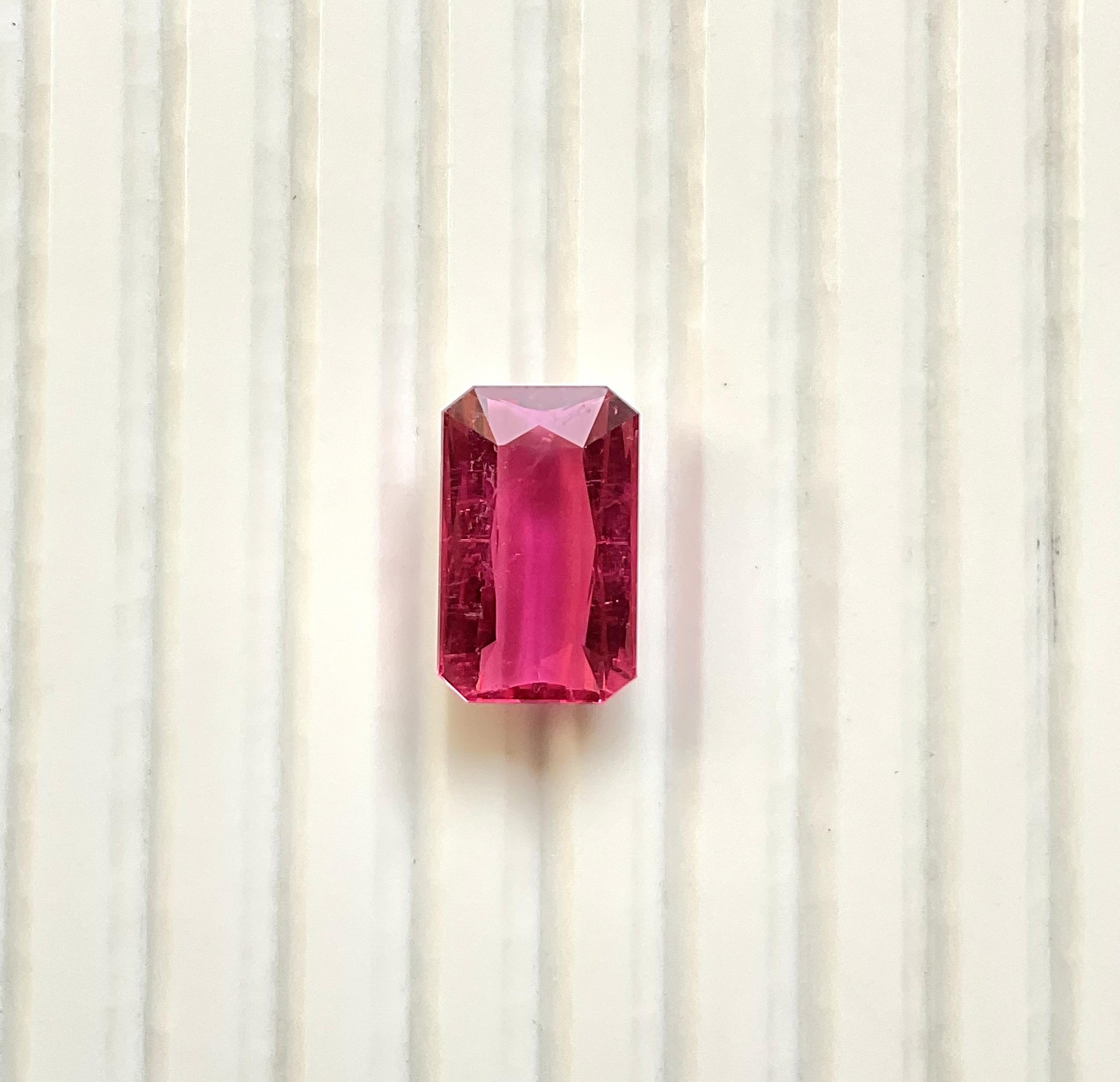 8.50 Carats Rubellite Tourmaline Octa Cut Stone For Fine Jewelry Natural Gem im Angebot 1