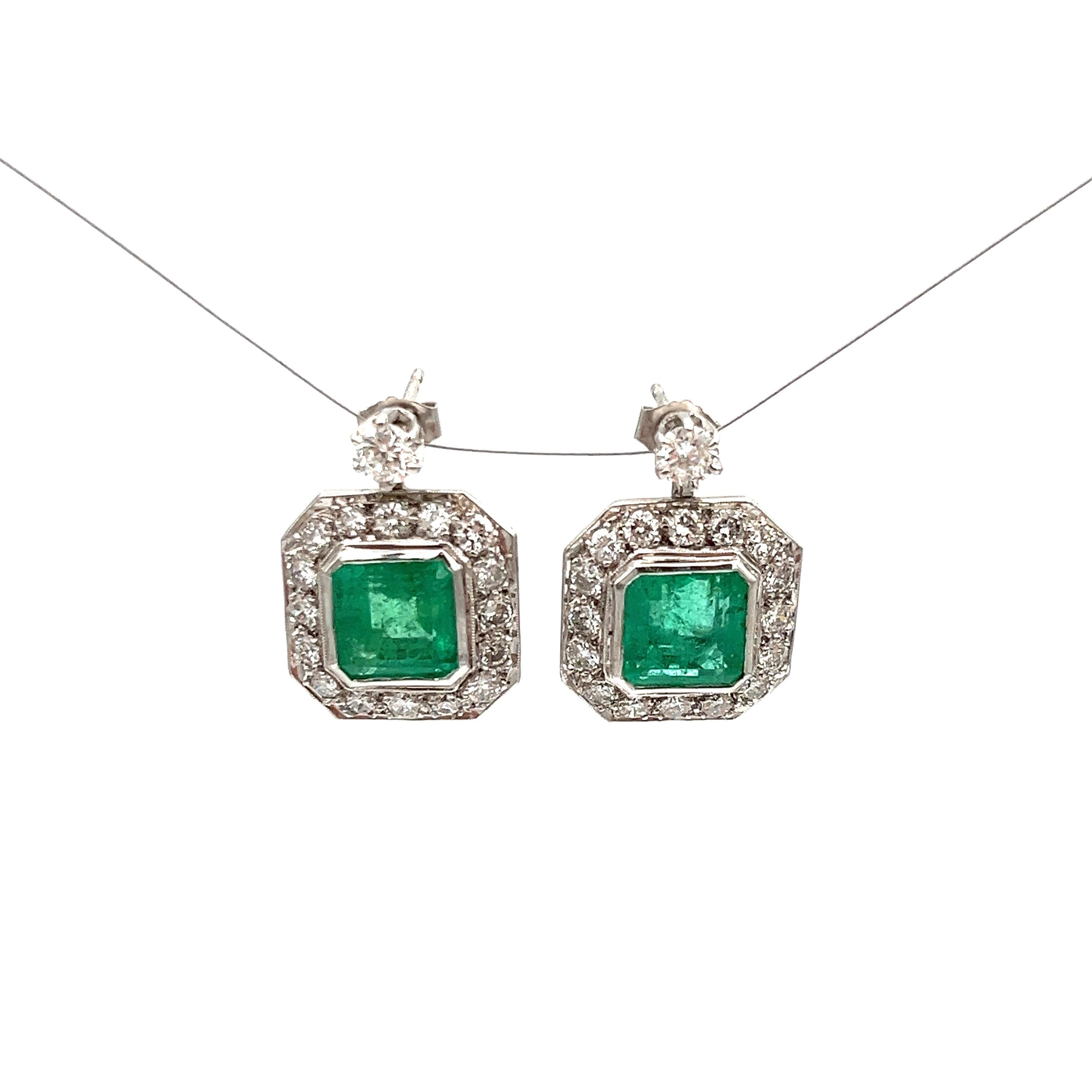 Women's or Men's 8.50 ct GIA Certified Colombian Emerald & Diamond Earrings For Sale