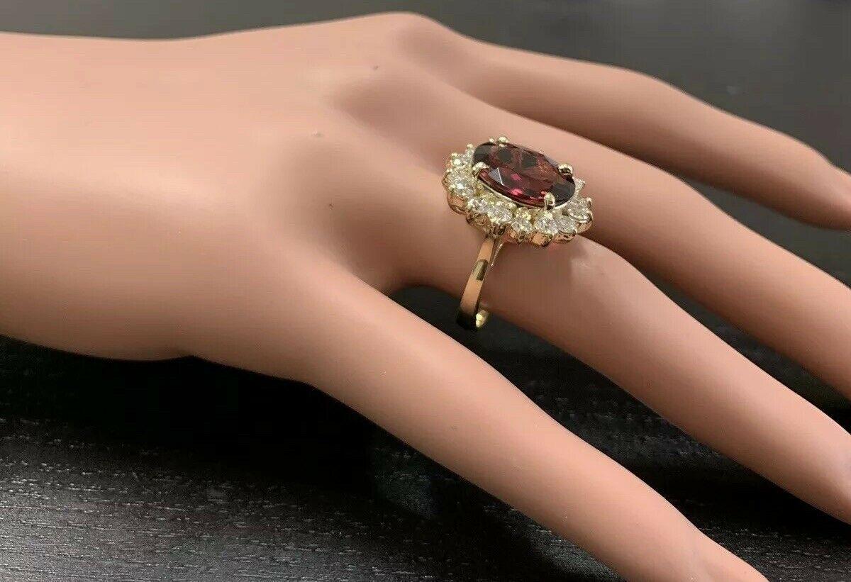 8.50 Carat Natural Looking Tourmaline and Diamond 14 Karat Solid Gold Ring For Sale 2