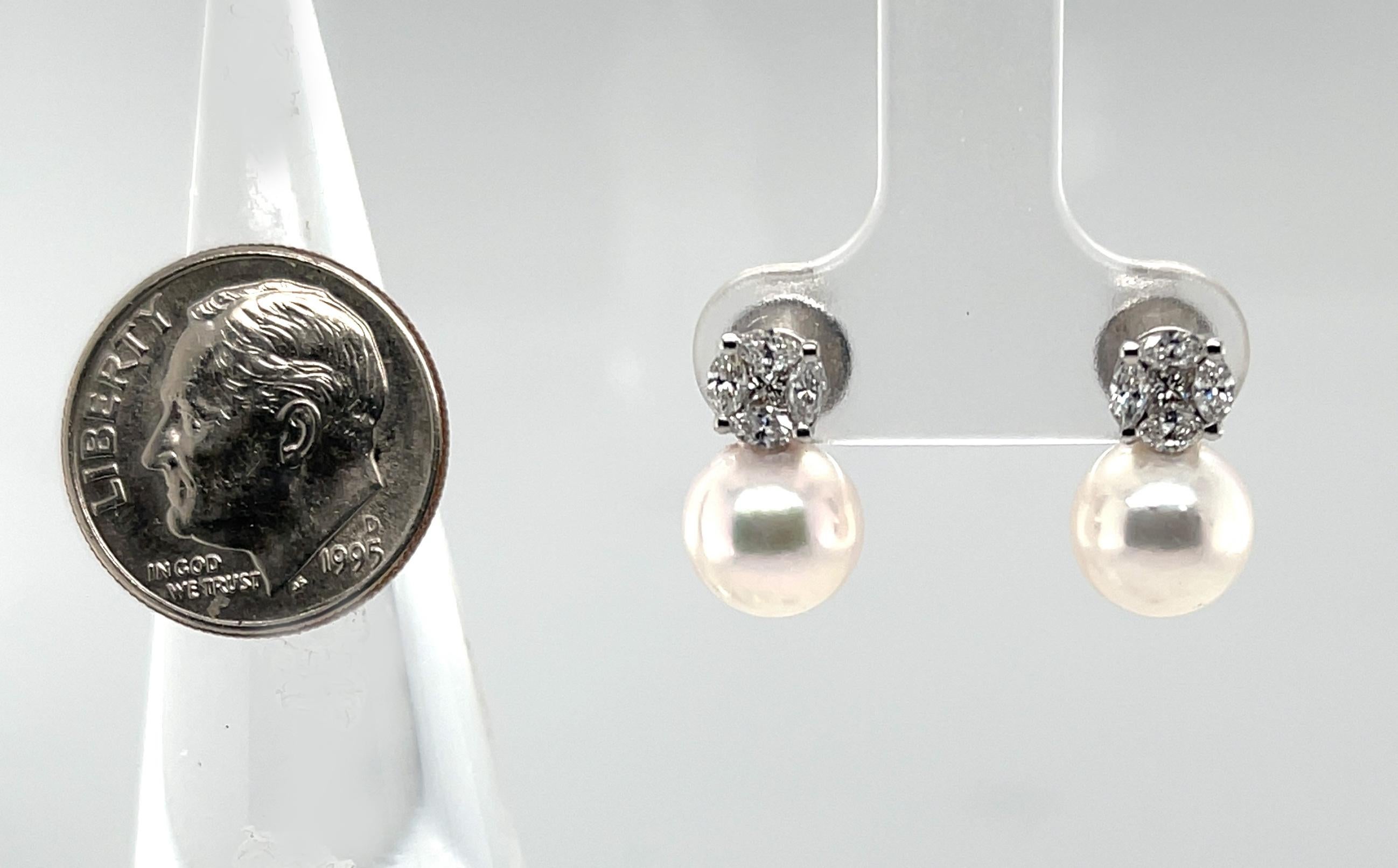 8.50mm Akoya Saltwater Pearl and Diamond Earrings in 18k White Gold In New Condition For Sale In Los Angeles, CA