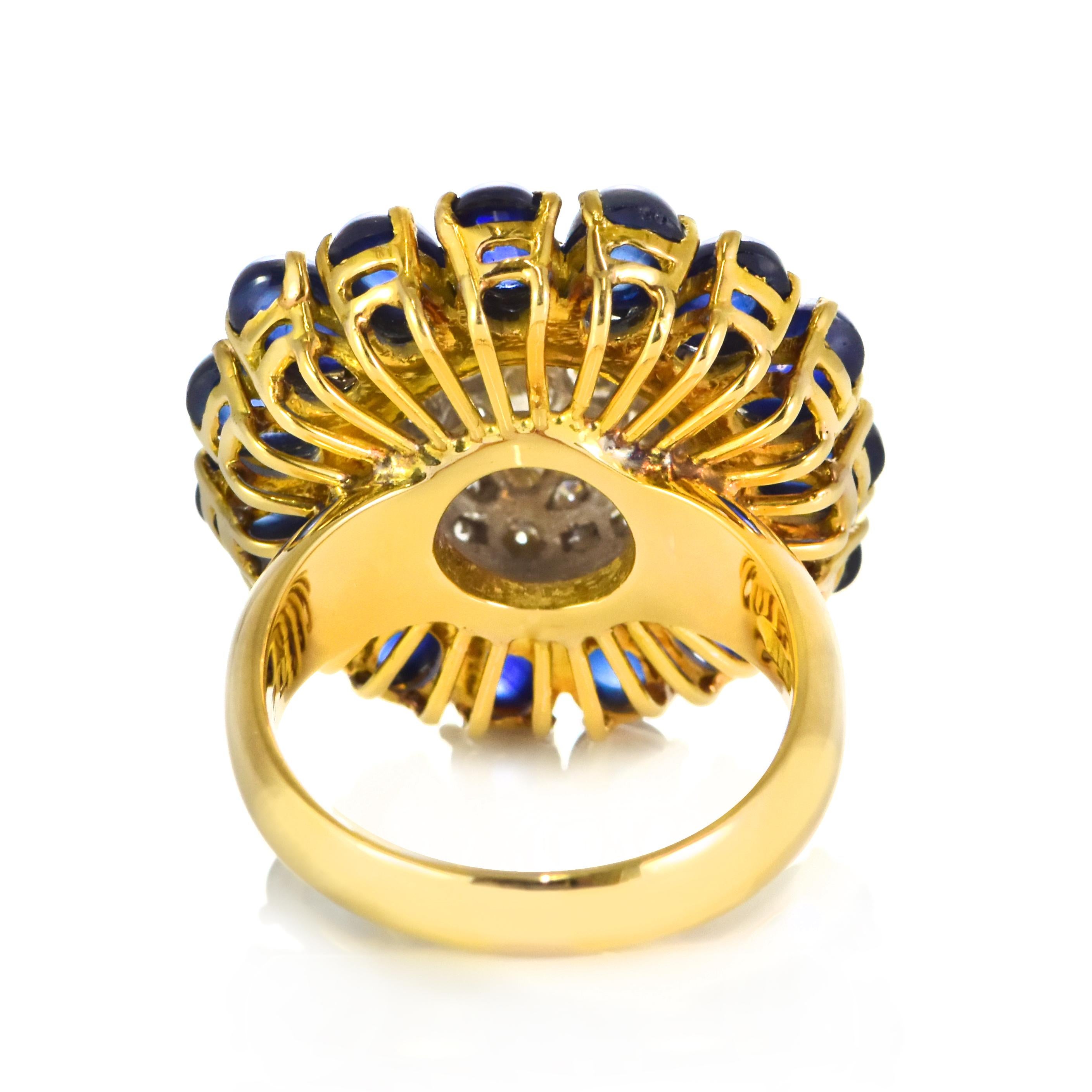 8.52 Carat Natural Cabochon Sapphires and Diamond Ring Made in 18K Gold (Moderne) im Angebot
