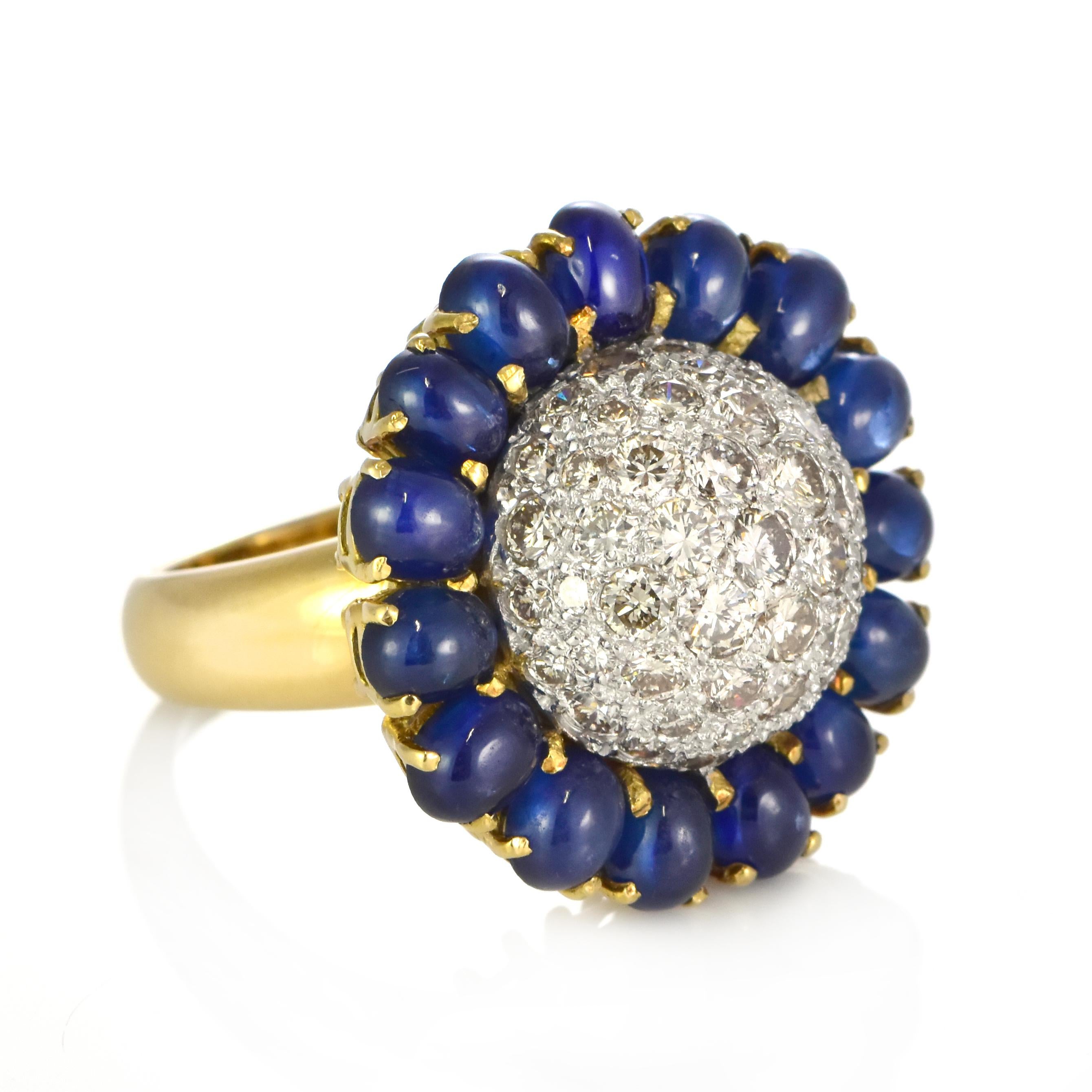 8.52 Carat Natural Cabochon Sapphires and Diamond Ring Made in 18K Gold Damen im Angebot