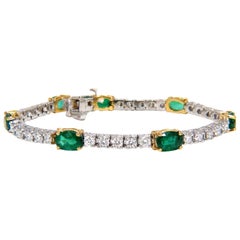 8.52 Carat Natural Emeralds and Diamonds Tennis Bracelet 14 Karat Zambia Greens