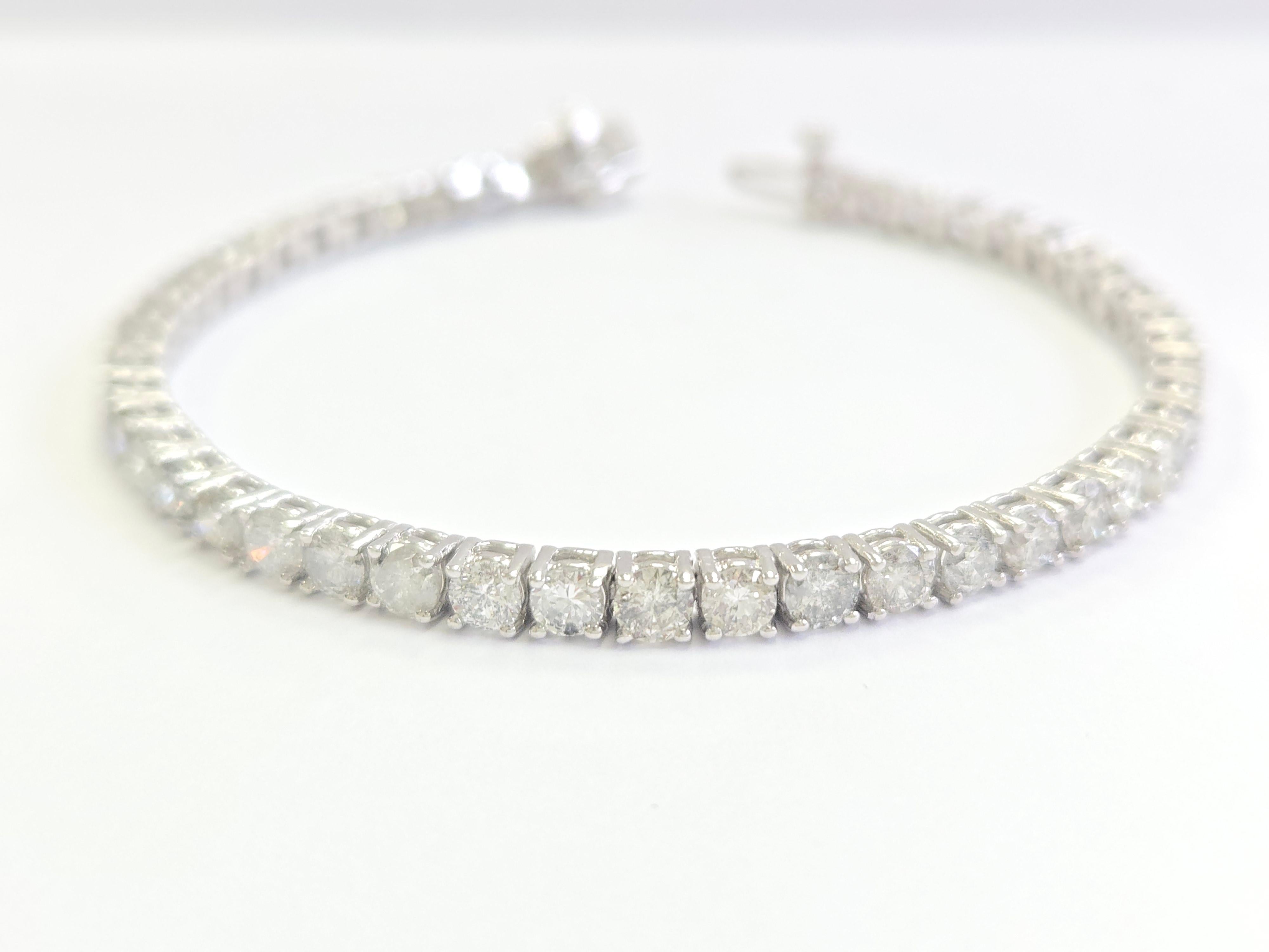 8,53 Karat natürliches Diamant-Tennisarmband 14 Karat Weißgold im Zustand „Neu“ im Angebot in Great Neck Plaza, NY