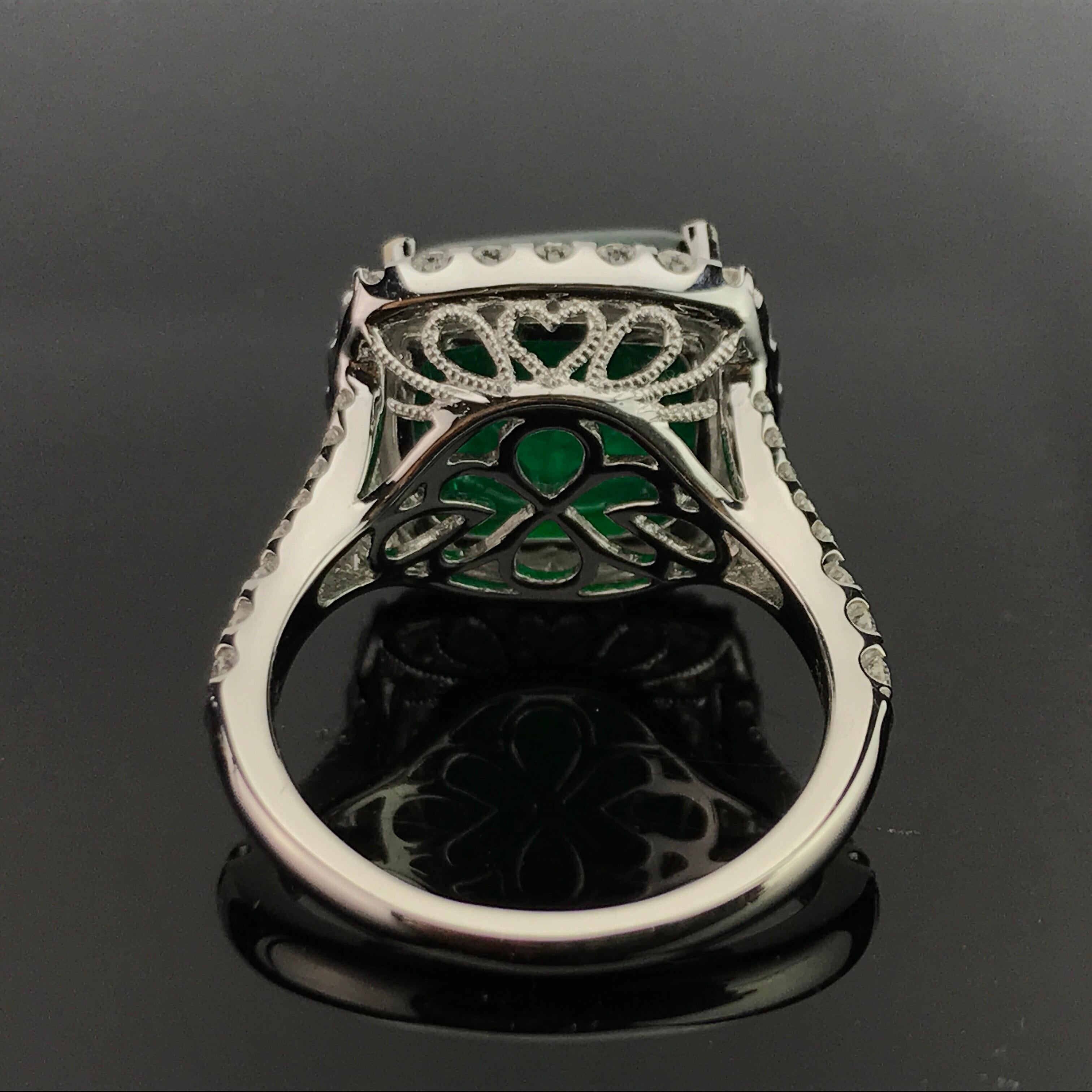 emerald statement ring