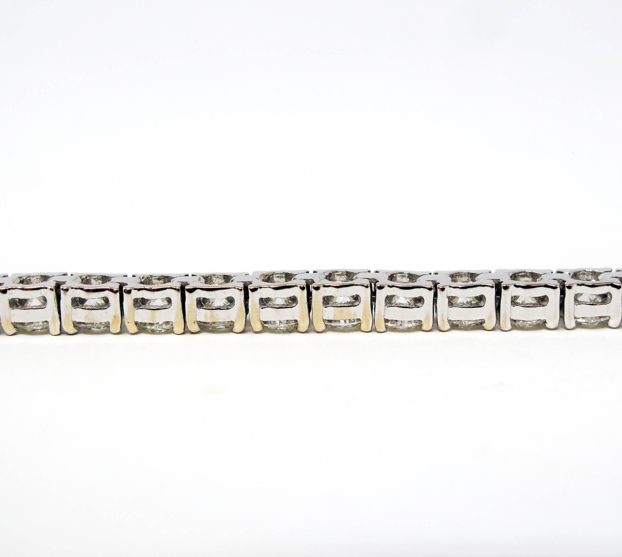 8.54 Carats Total Round Brilliant Diamond Tennis Bracelet 14 Karat White Gold For Sale 5