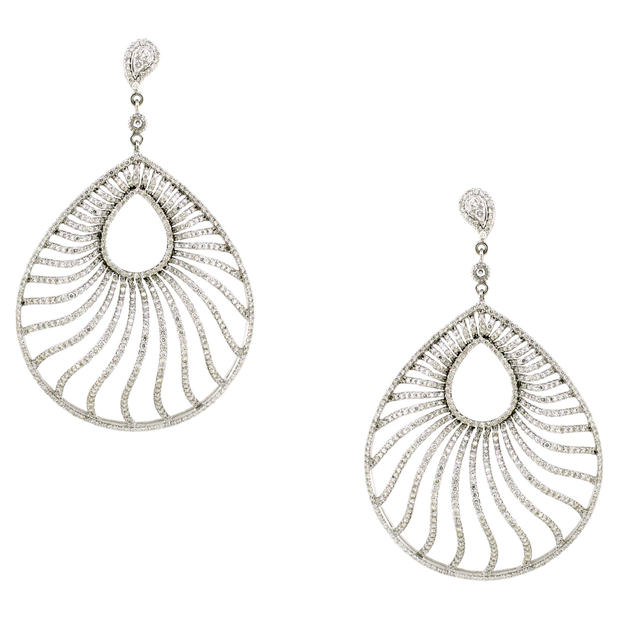 8.54 cts of Diamond Earrings