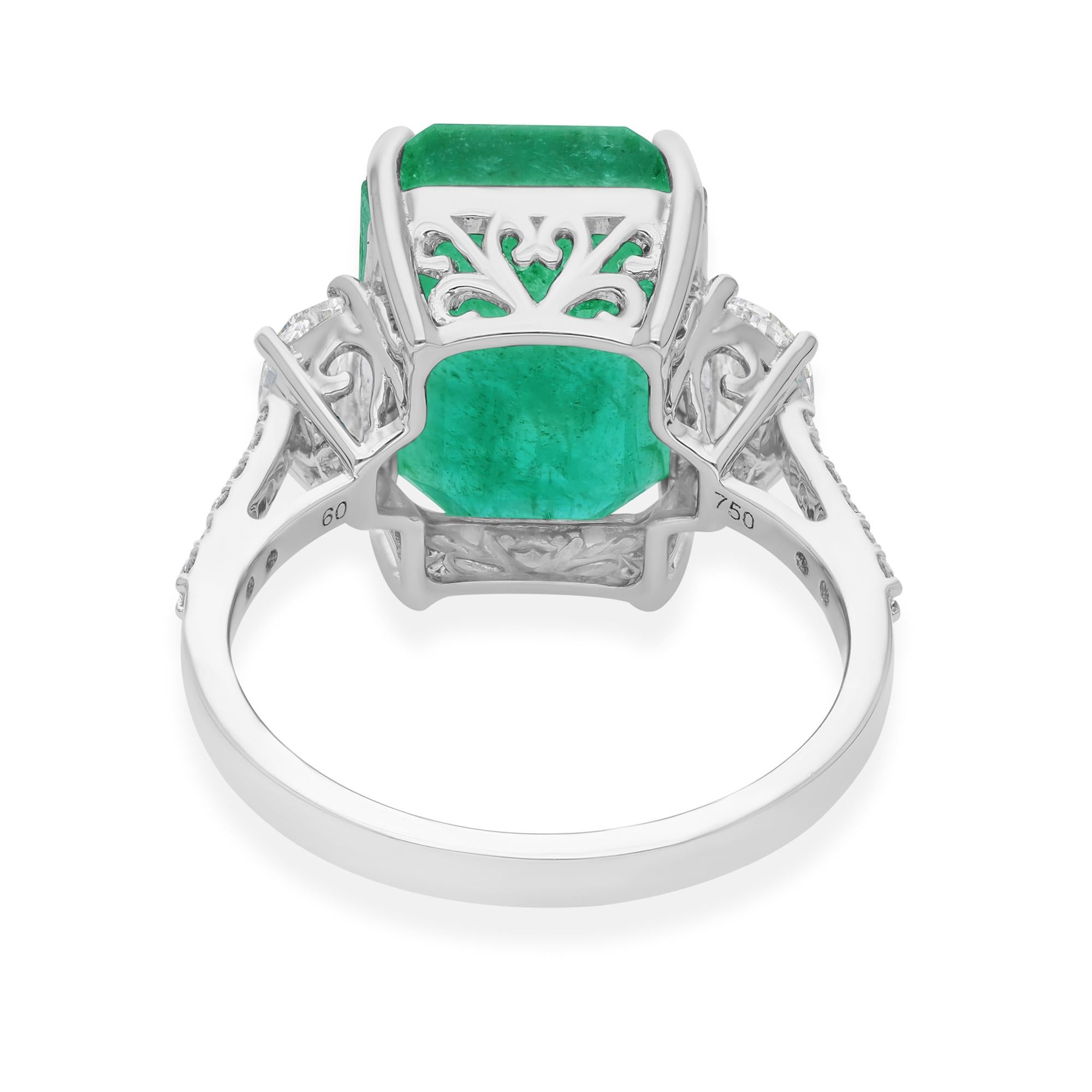 En venta: Anillo de compromiso con halo de esmeraldas y diamantes certificados de 8,54 quilates en oro blanco de 18 quilates  6