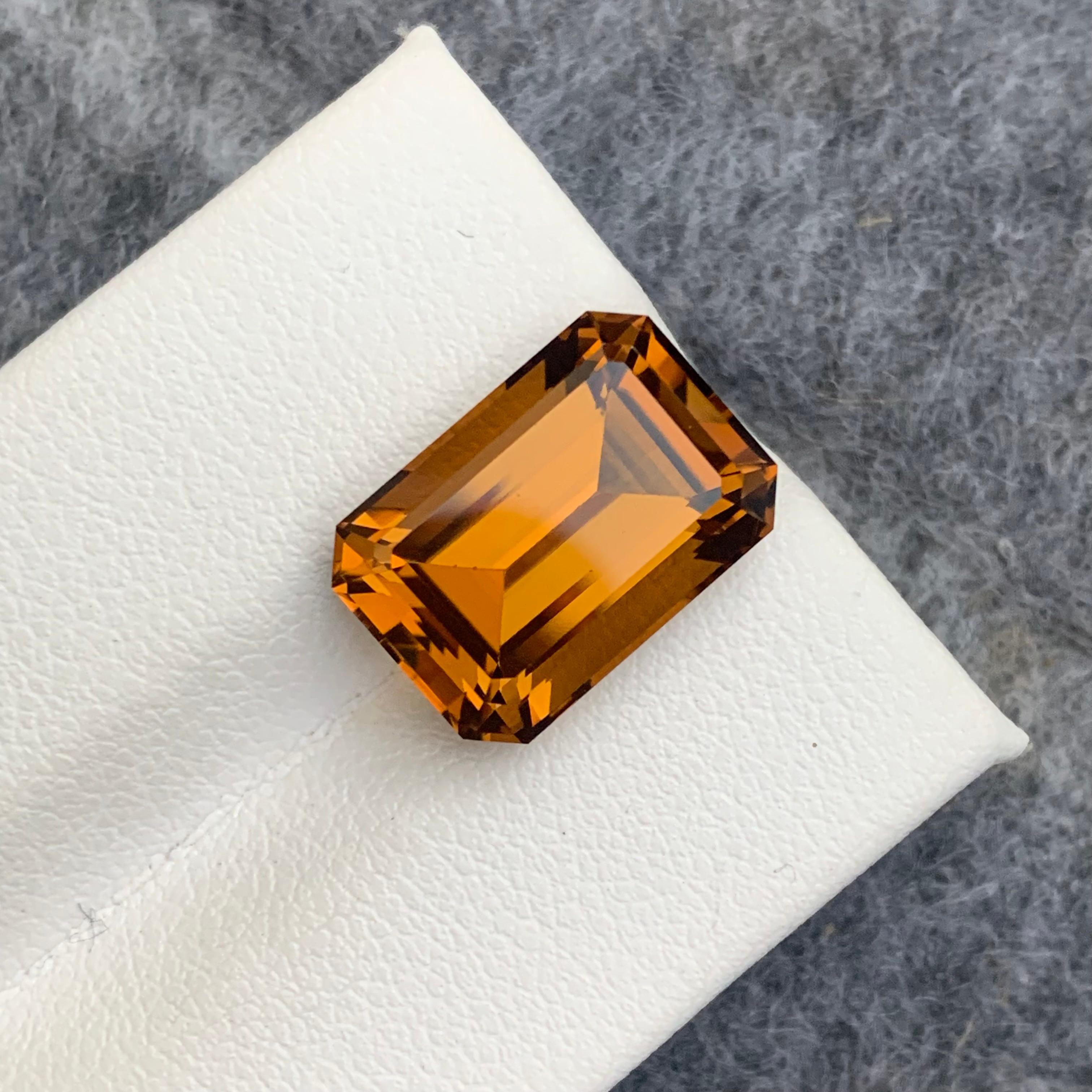 8.55 Carat Emerald Cut Natural Honey Brown Citrine from Brazil for Jewelry For Sale 4