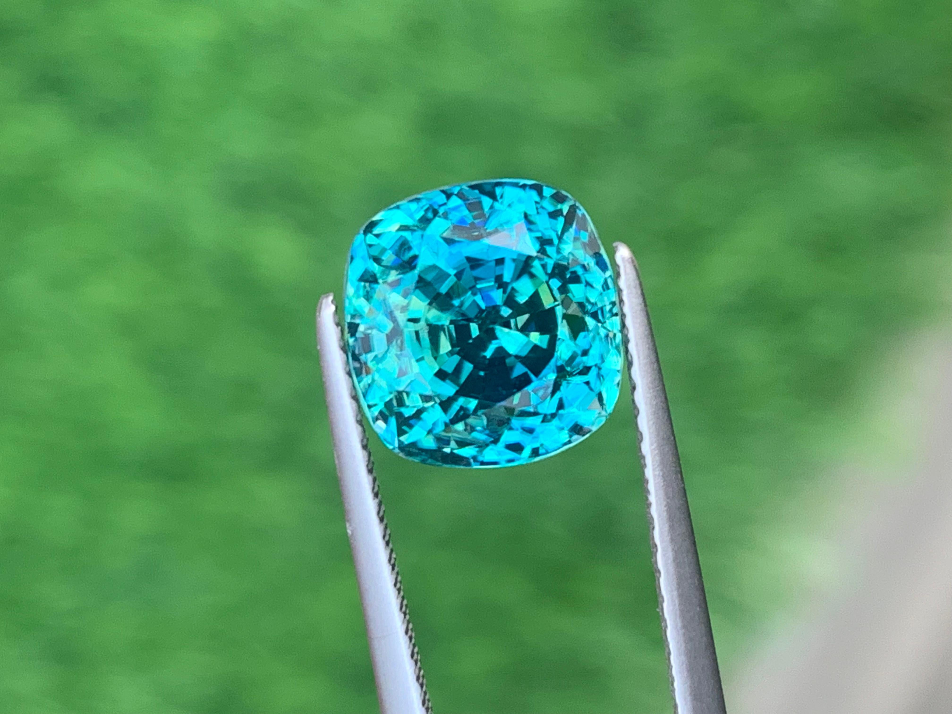 8.55 Carat Majestic Natural Loose Blue Zircon From Cambodia For Jewelry Making For Sale 1