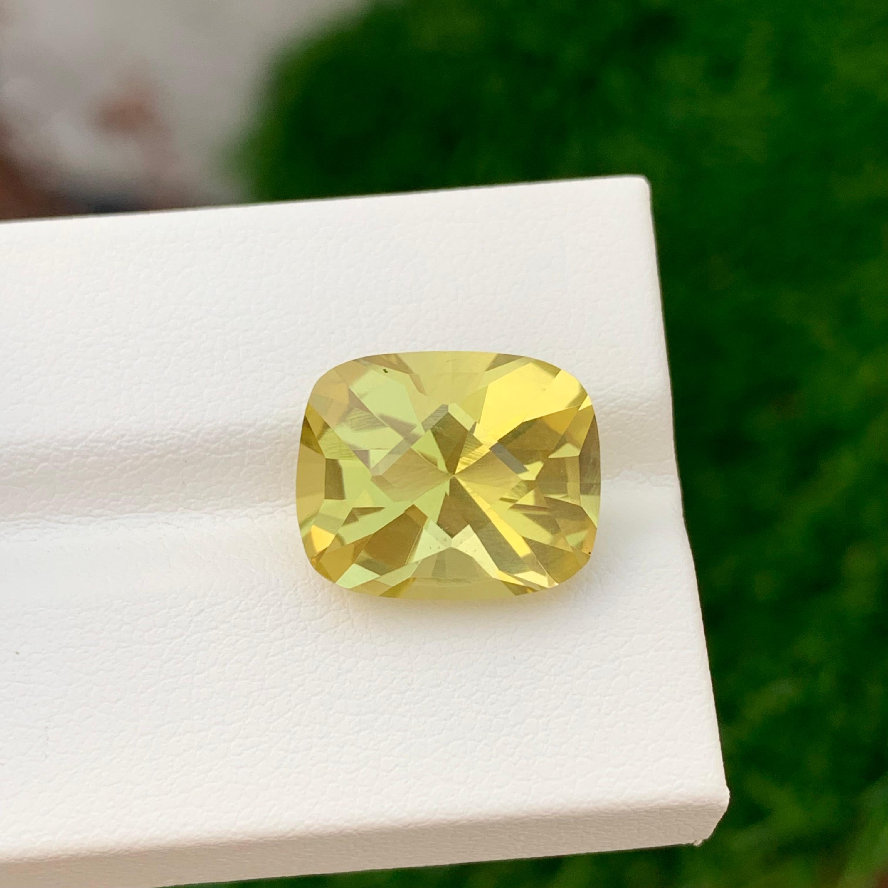 8,55 Karat Natürlicher Loser Zitronenquarz Fancy Cut Edelstein im Angebot 4